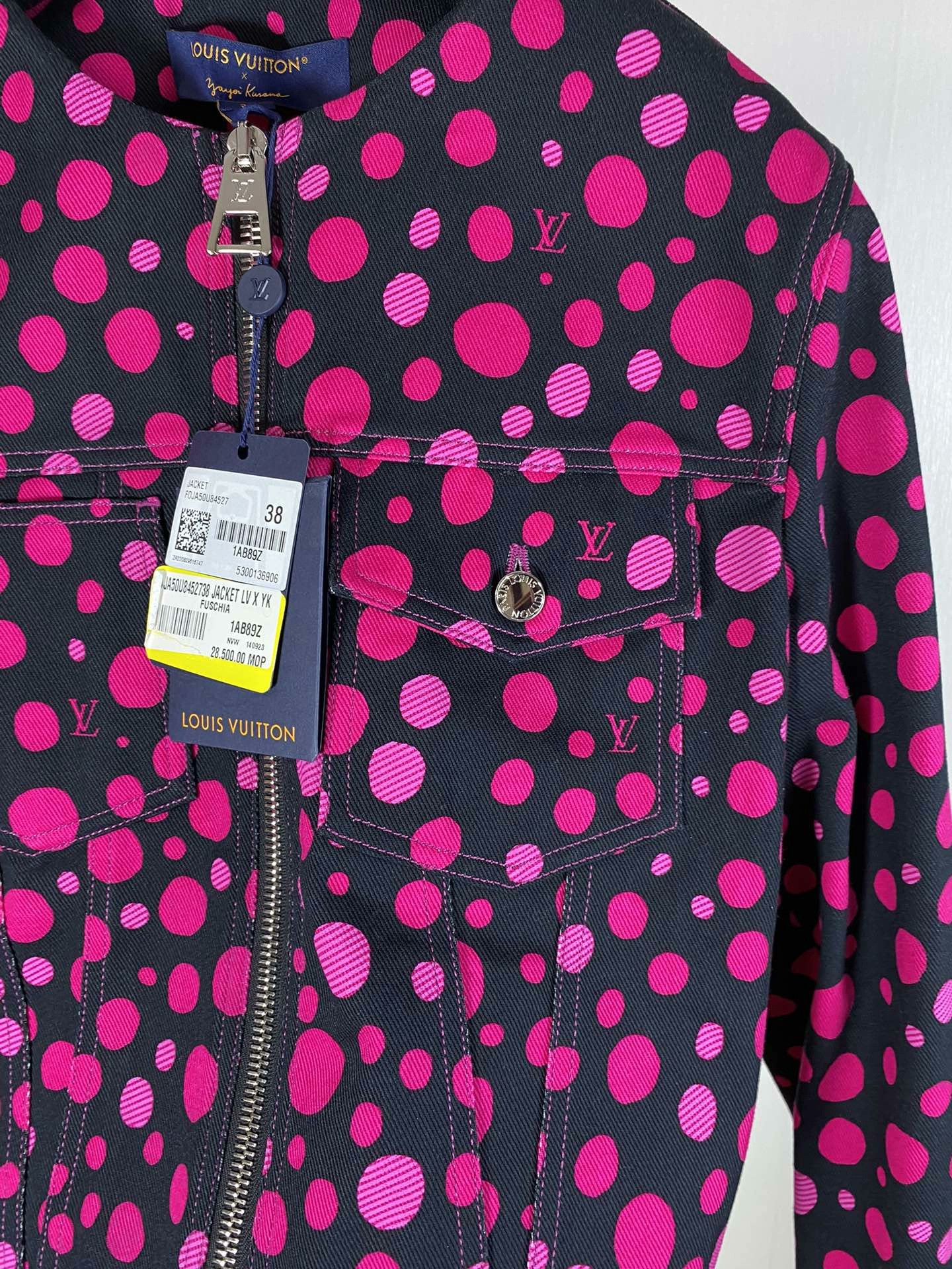 Louis Vuitton LV x Yayoi Kusama Polka Dot Denim Jacket Size S / US 4 / IT 40 - 5 Thumbnail