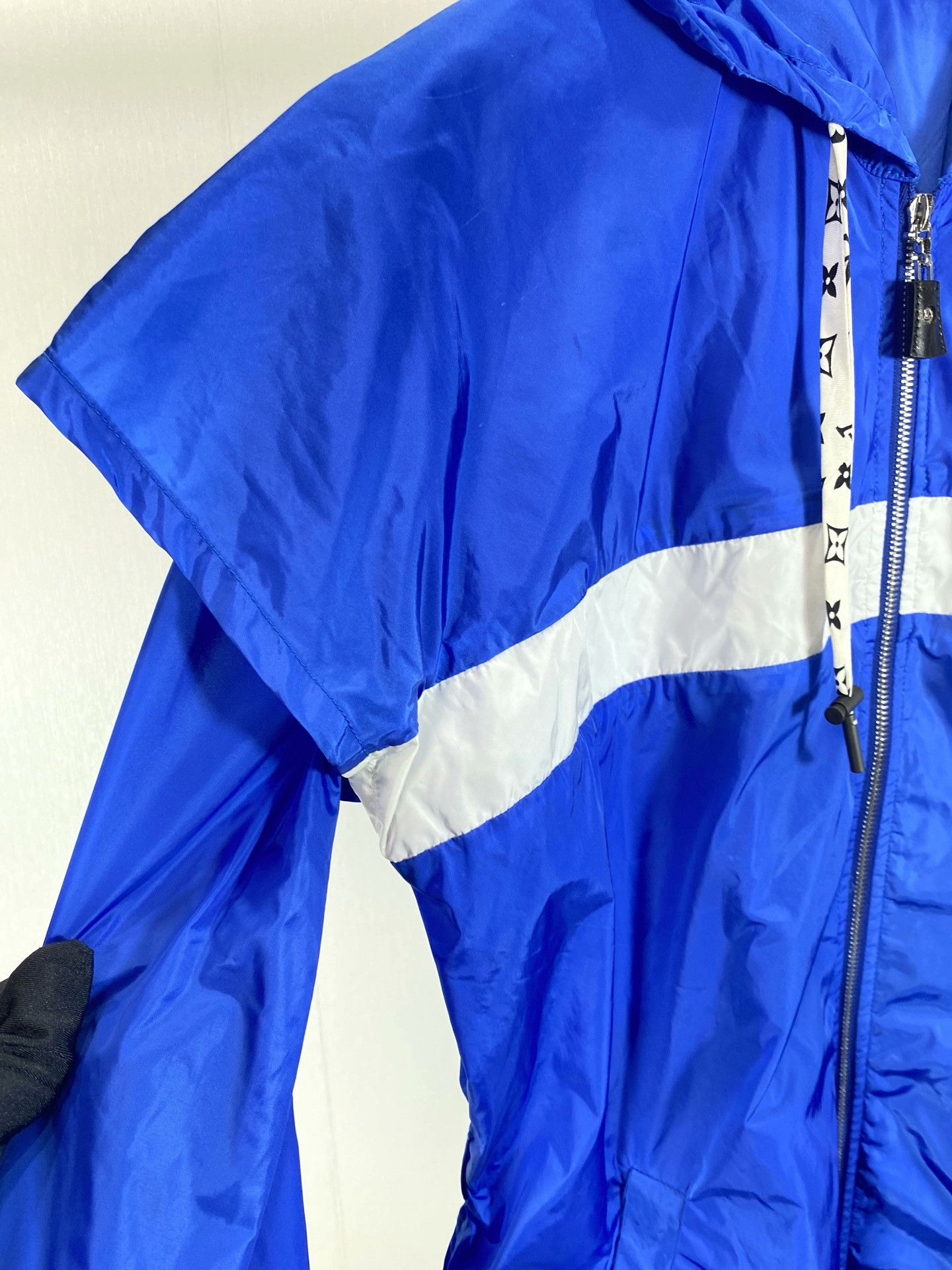 Louis Vuitton LV Windbreaker Jacket Size XS / US 0-2 / IT 36-38 - 6 Thumbnail