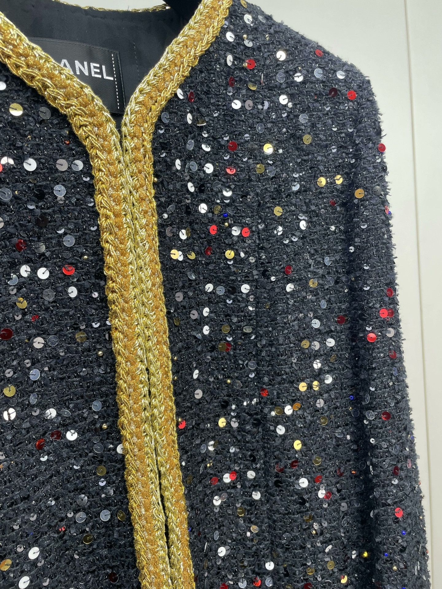 Chanel Chanel Colorful Sequin Black Gold Coat Size S / US 4 / IT 40 - 3 Thumbnail