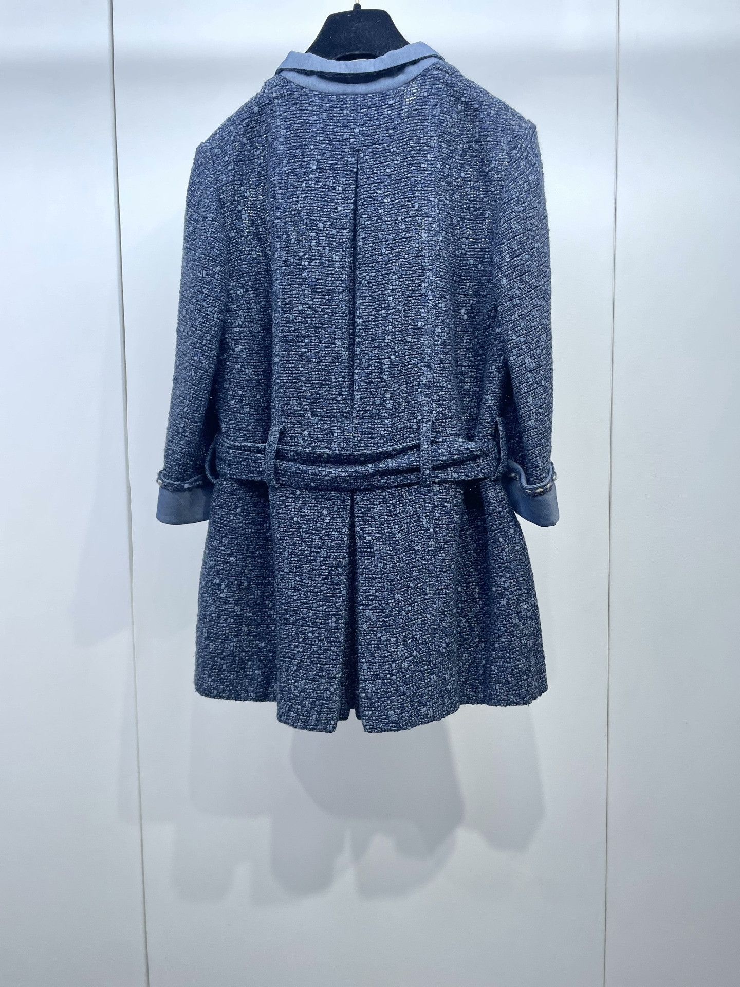 Chanel Chanel Four-Pocket Mid-Sleeve Belted Jacket Size XS / US 0-2 / IT 36-38 - 2 Thumbnail