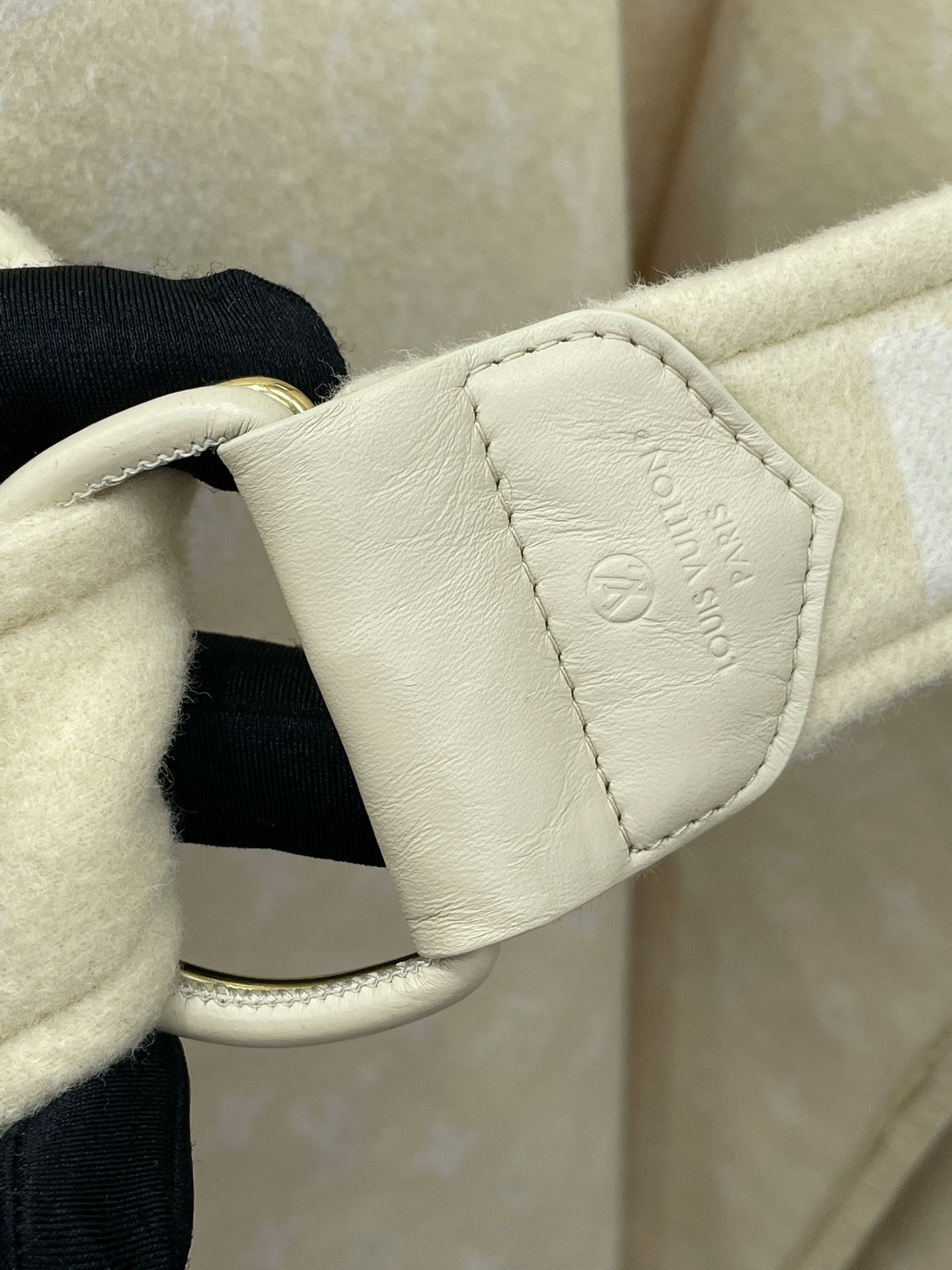Louis Vuitton LV Monogram Robe Coat Size XXS / US 00 / IT 34 - 3 Thumbnail