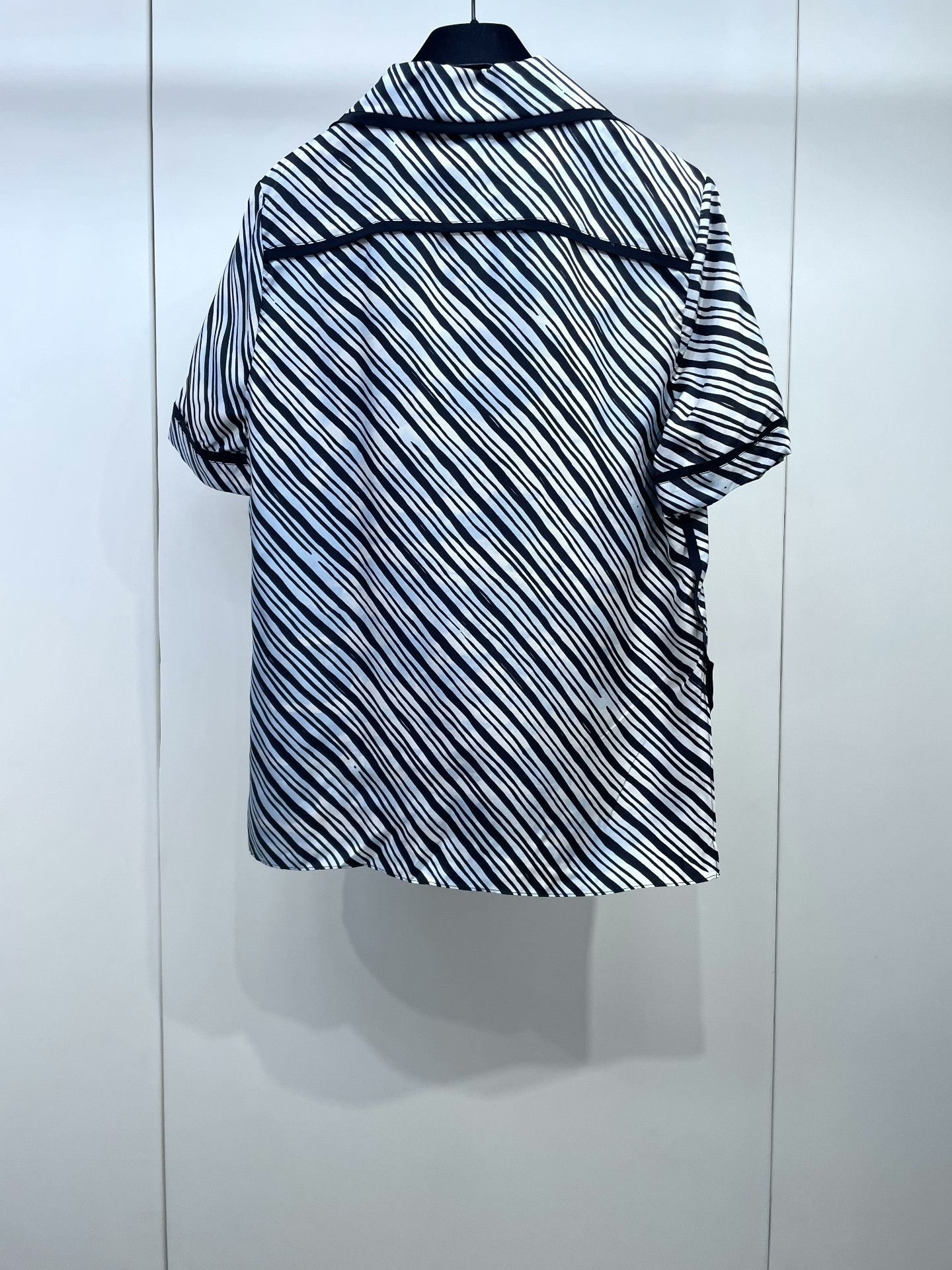 Fendi Fendi Striped Graffiti Short-Sleeve Shirt Size S / US 4 / IT 40 - 2 Thumbnail