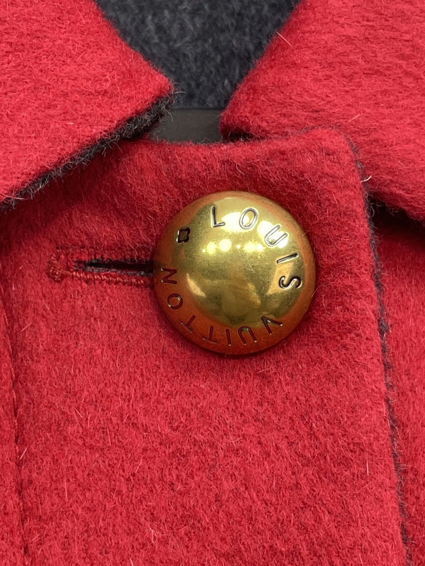 Louis Vuitton LV Red Gold Button Wool Cape Coat Size XS / US 0-2 / IT 36-38 - 5 Thumbnail