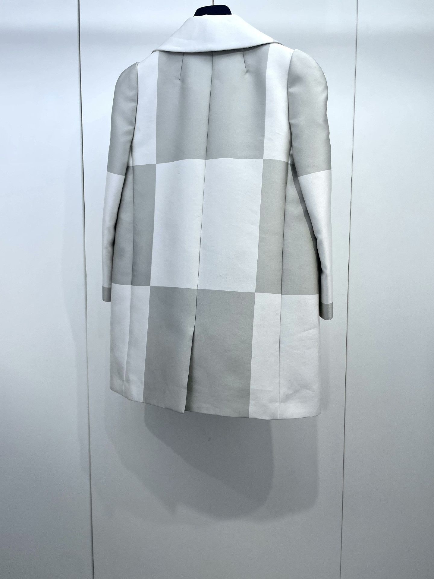 Louis Vuitton LV Checkered Lapel Coat Size ONE SIZE - 2 Thumbnail