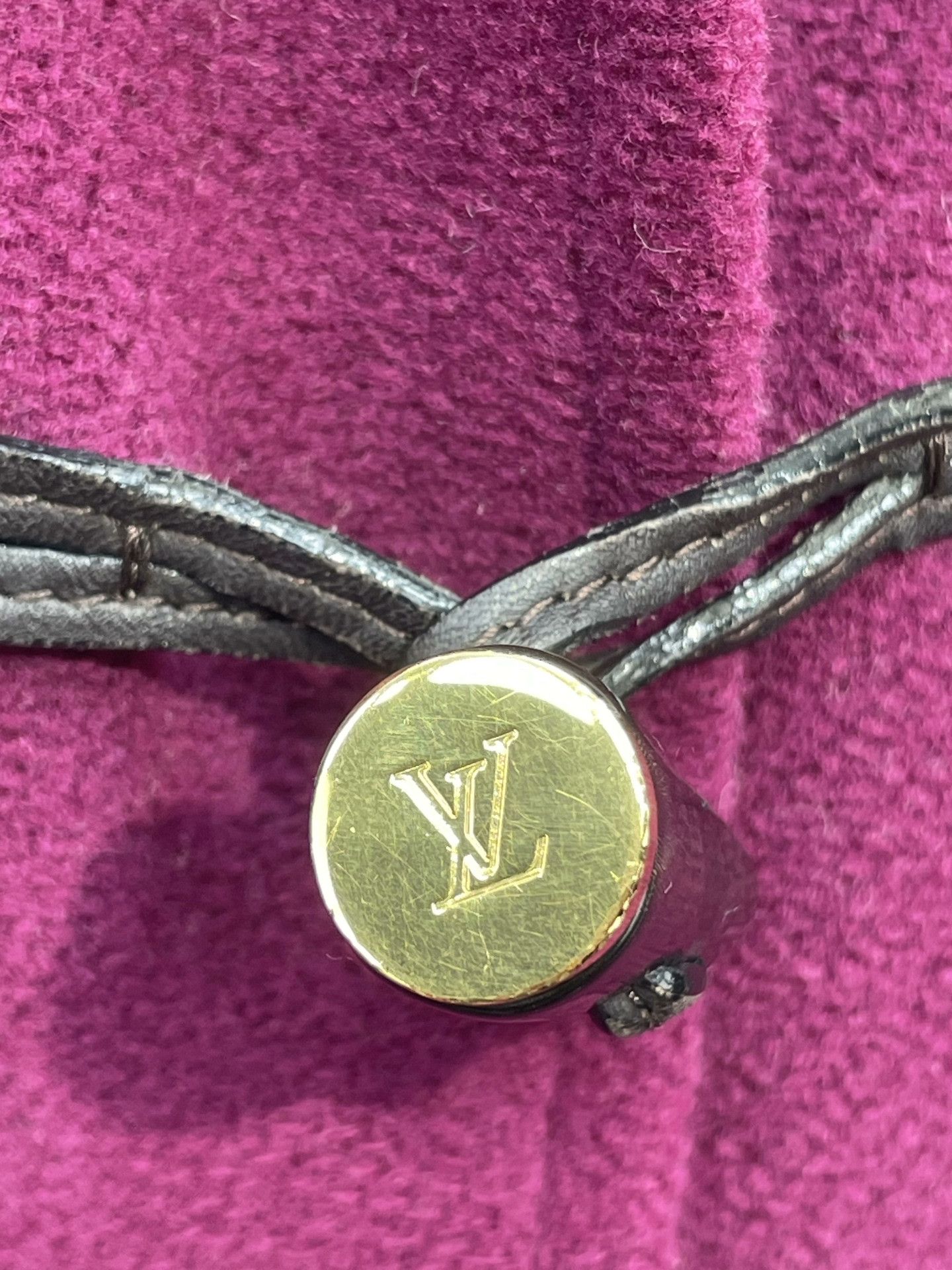 Louis Vuitton Louis Vuitton Horn Buckle Hooded Coat Size XS / US 0-2 / IT 36-38 - 4 Thumbnail