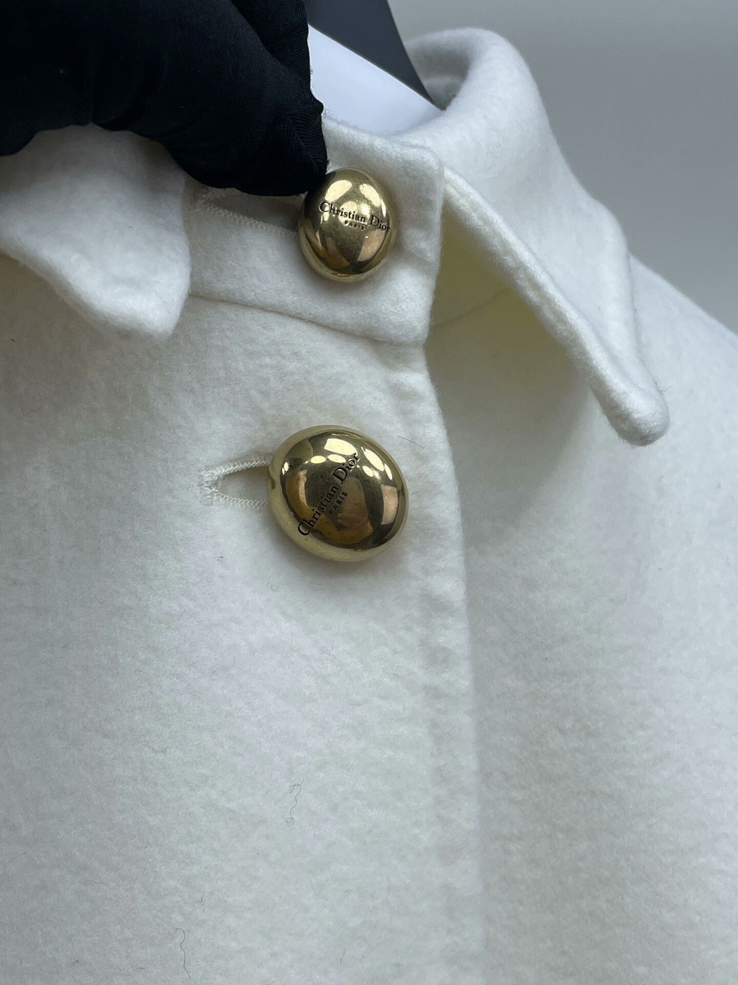 Dior Dior Double-sided Cashmere Gold Button Cape Size XXS / US 00 / IT 34 - 3 Thumbnail