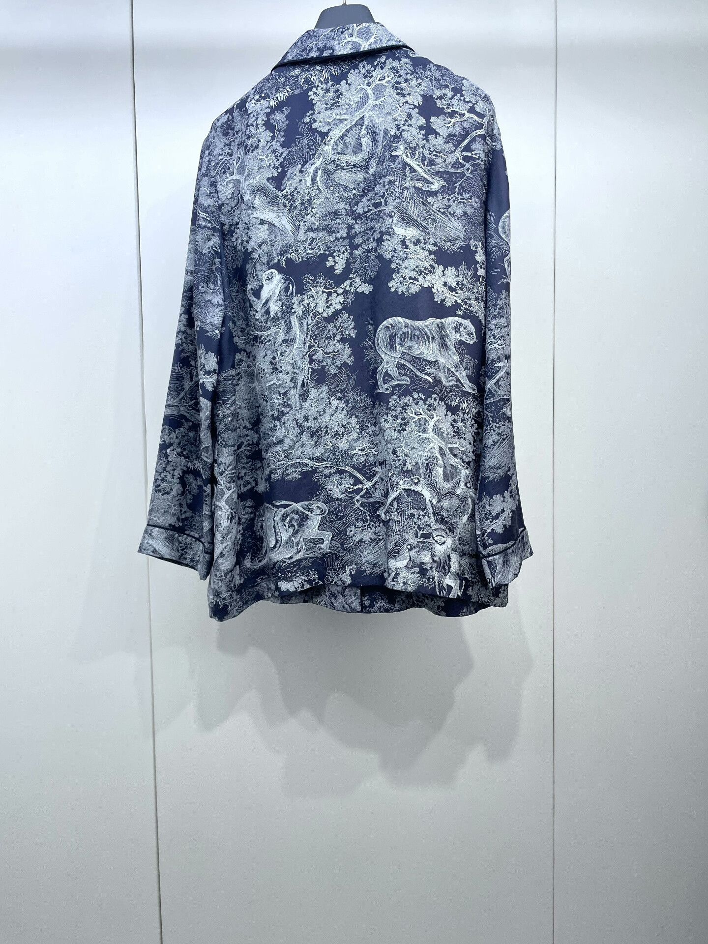 Dior Dior Jungle Animal Silk Top Size S / US 4 / IT 40 - 2 Thumbnail
