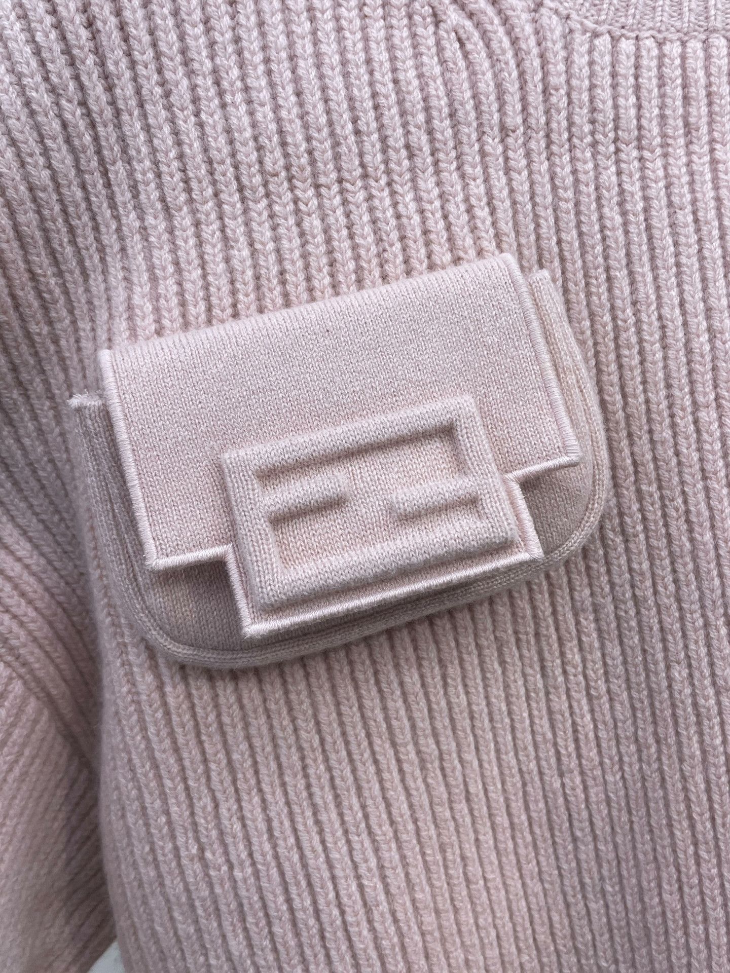 Fendi Fendi Pink Double F Turtleneck Sweater Size XS / US 0-2 / IT 36-38 - 5 Thumbnail