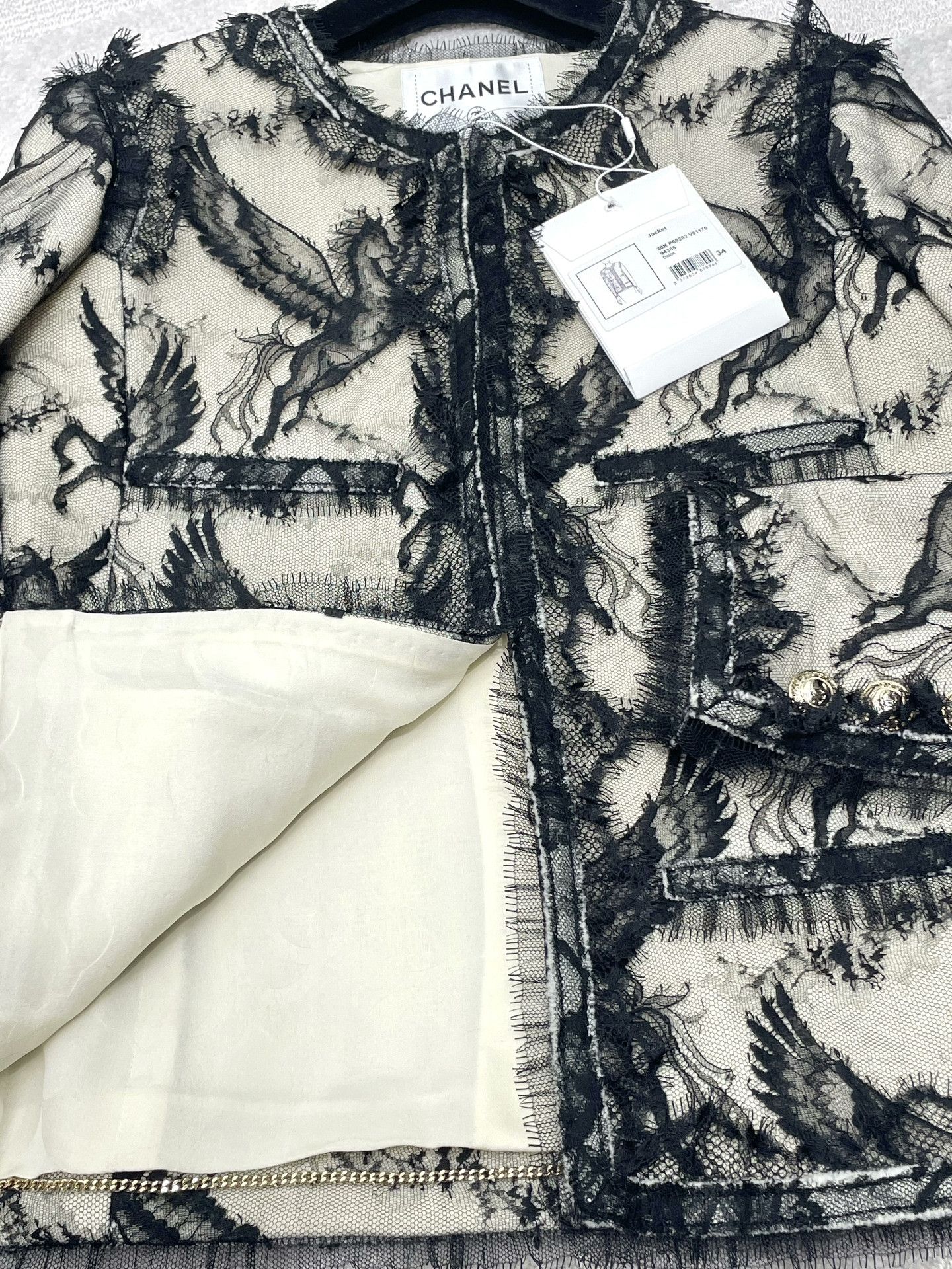 Chanel Chanel Black Lace Pegasus Coat Size XXS / US 00 / IT 34 - 6 Thumbnail