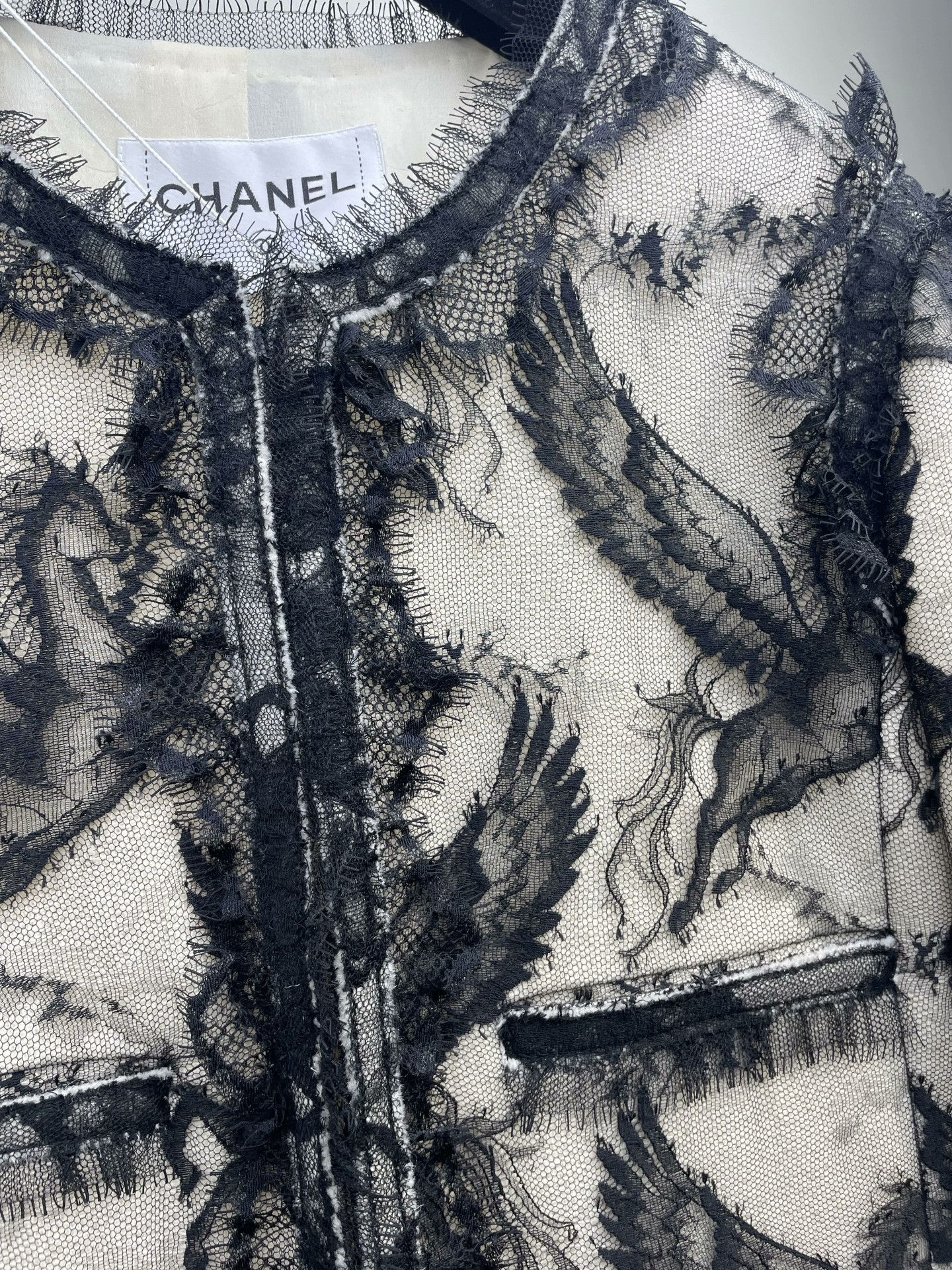 Chanel Chanel Black Lace Pegasus Coat Size XXS / US 00 / IT 34 - 5 Thumbnail