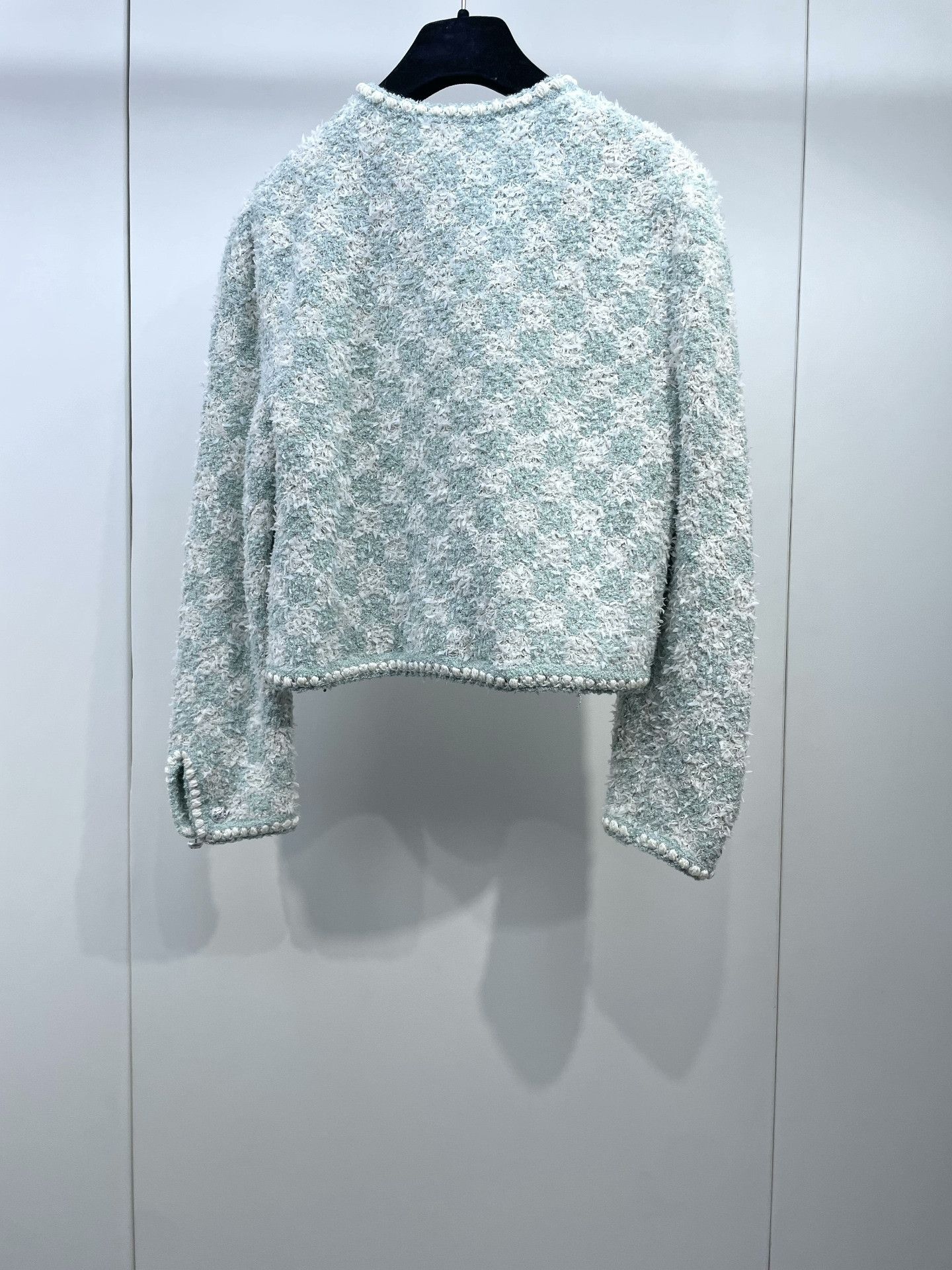 Chanel Chanel 23S Mint Green Pearl Knit Cardigan Size XS / US 0-2 / IT 36-38 - 2 Thumbnail
