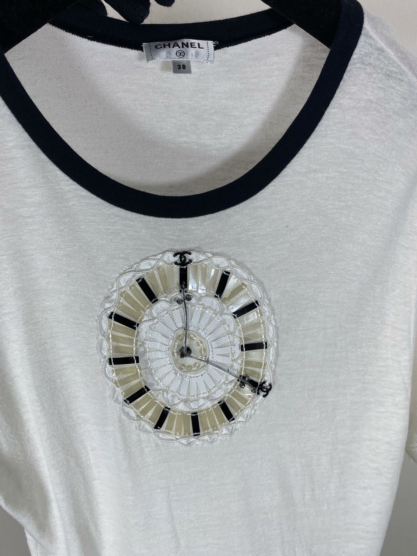 Chanel Chanel Clock Print T-shirt Size S / US 4 / IT 40 - 7 Thumbnail