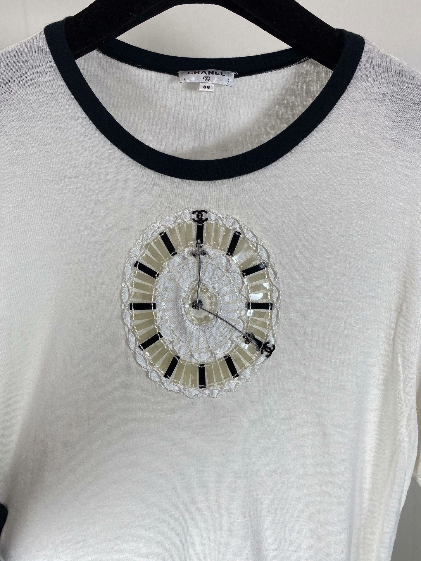 Chanel Chanel Clock Print T-shirt Size S / US 4 / IT 40 - 2 Thumbnail