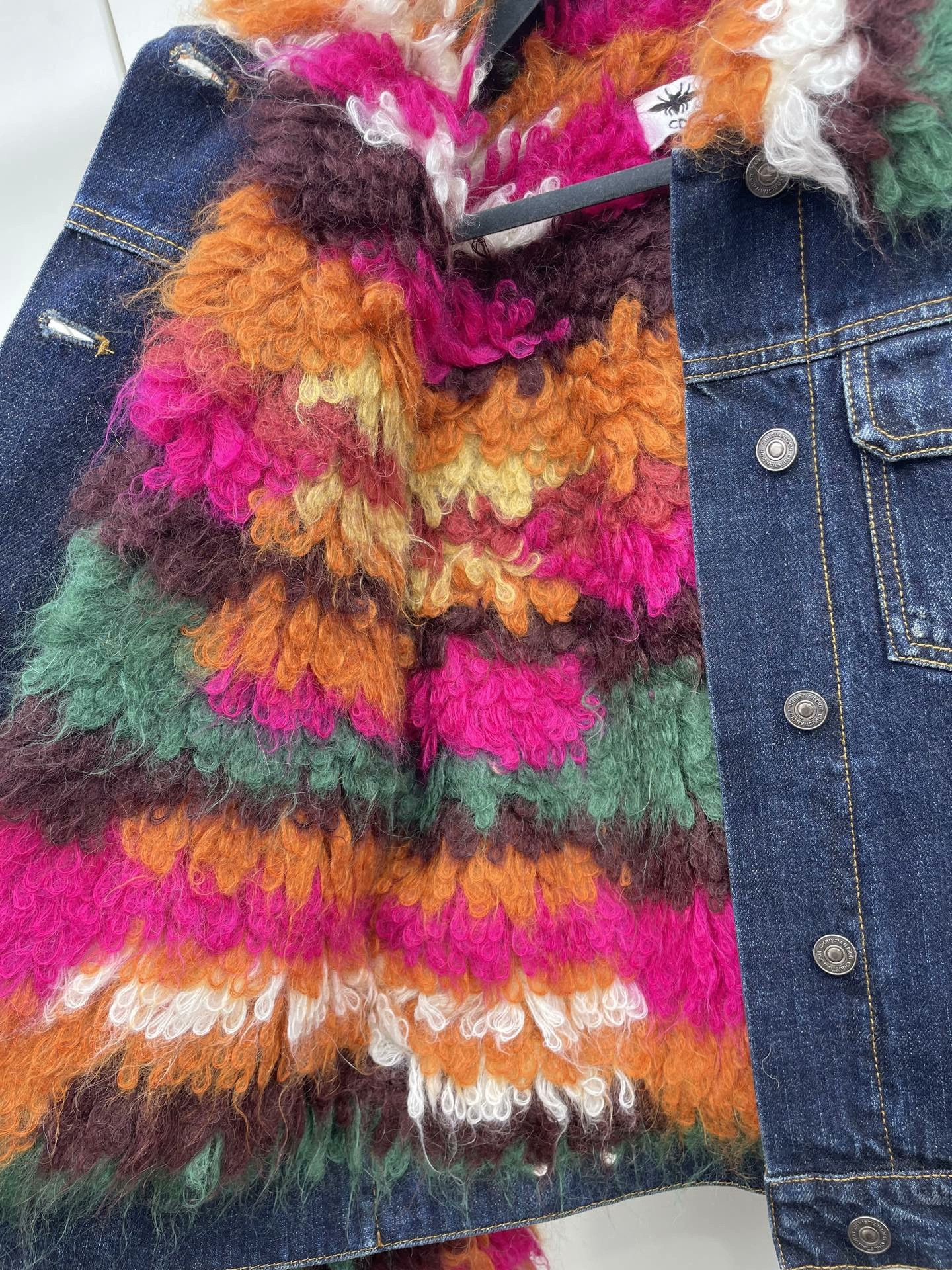 Dior DIOR Colorful Fur Sleeve Denim Jacket Size XS / US 0-2 / IT 36-38 - 6 Thumbnail
