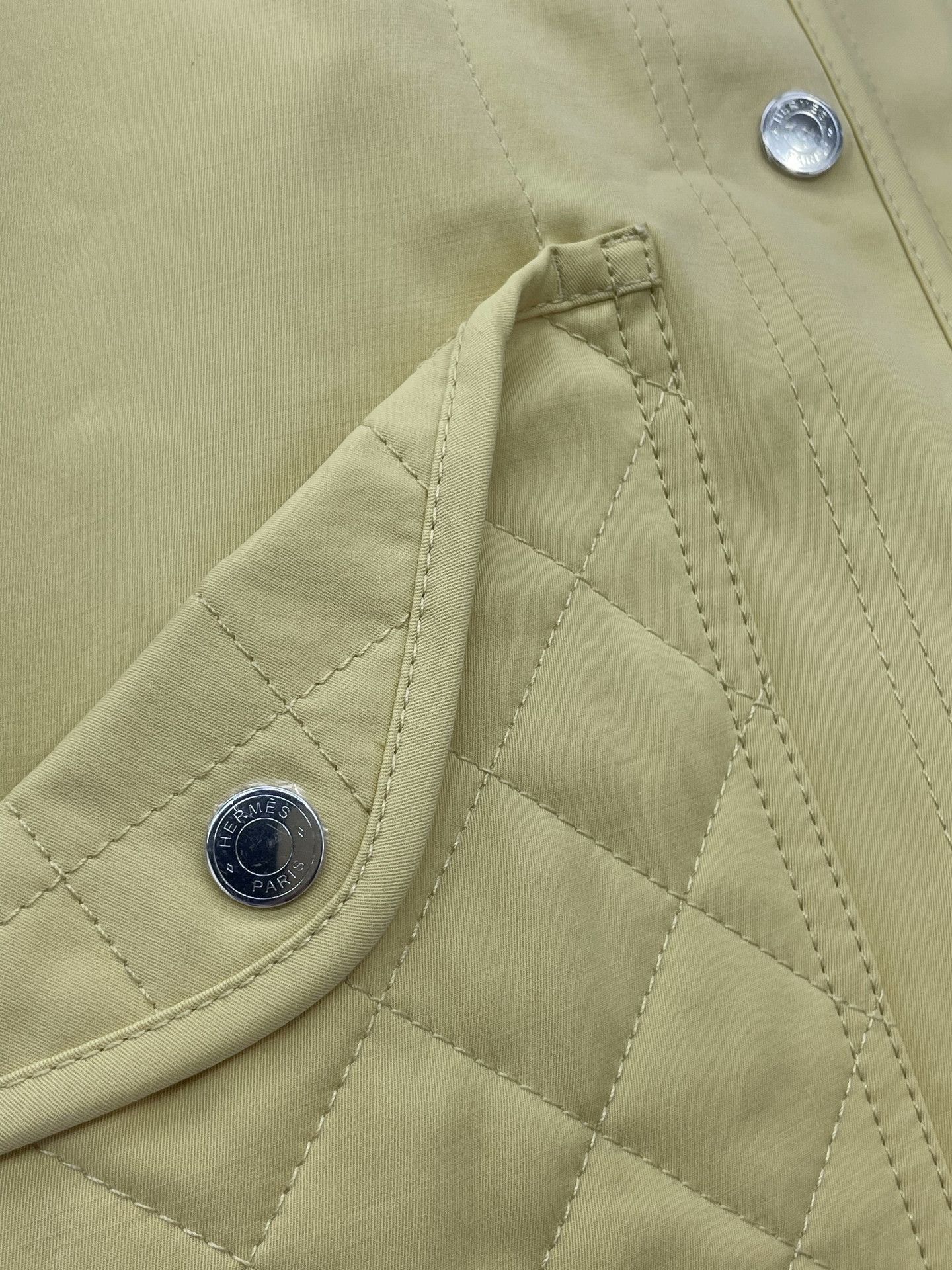 Hermes Hermes New Yellow Jacket Size S / US 4 / IT 40 - 3 Thumbnail