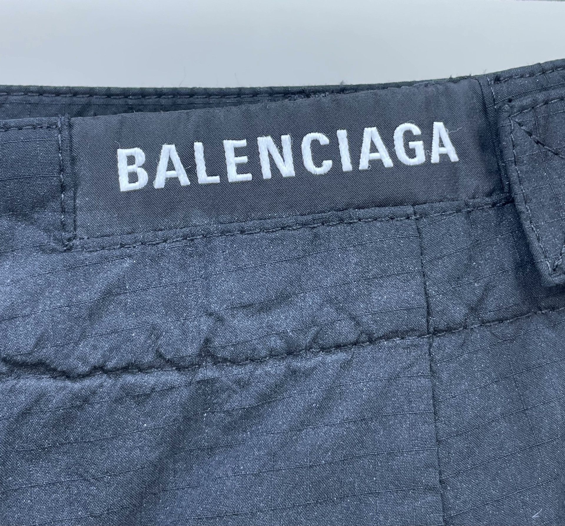 Balenciaga Balenciaga Frayed Mini Skirt Size 34" / US 12 / IT 48 - 3 Thumbnail