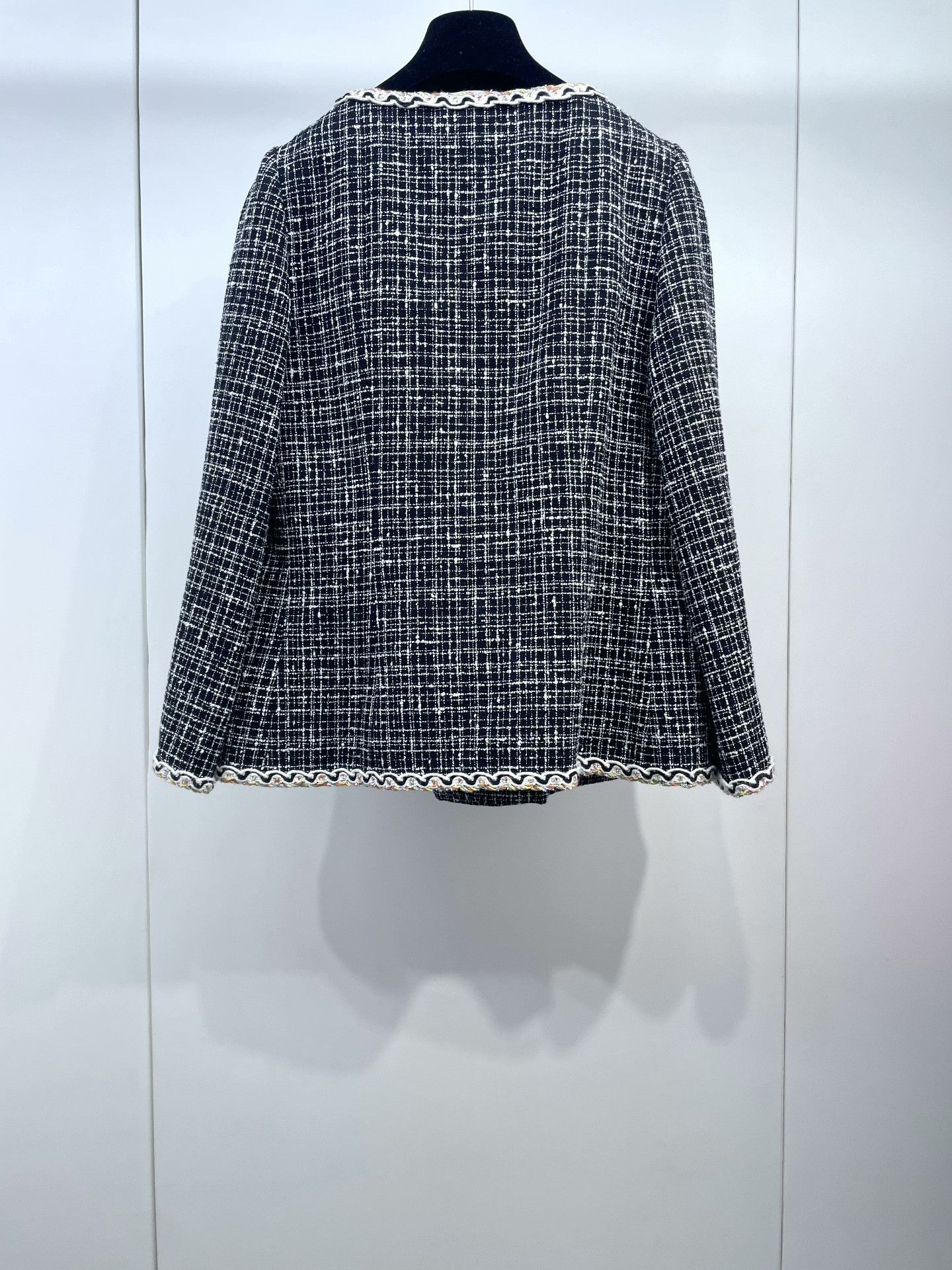 Chanel Chanel 25C Black White Bow Coat Size XS / US 0-2 / IT 36-38 - 2 Thumbnail