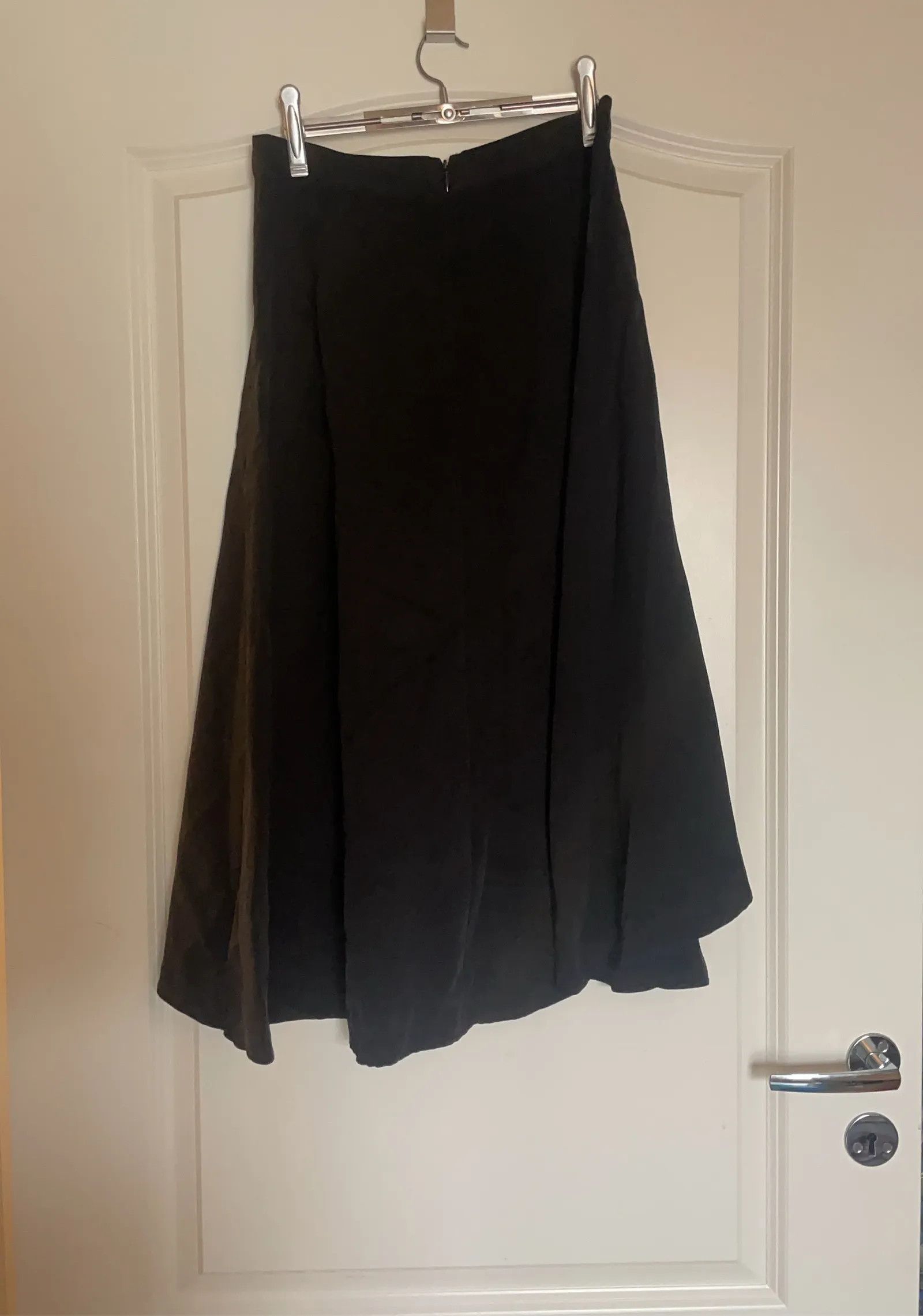 Rodebjer Rodebjer 2210018 Skirt Size 27" / US 4 / IT 40 - 5 Thumbnail