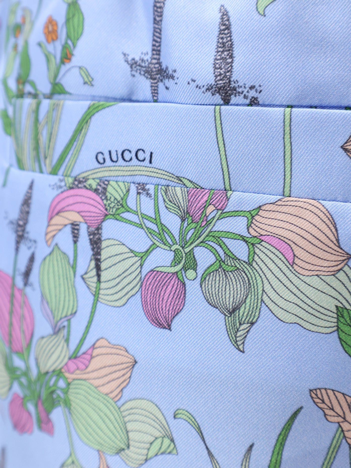 Gucci Printed Silk Shorts Size 28" / US 6 / IT 42 - 3 Thumbnail