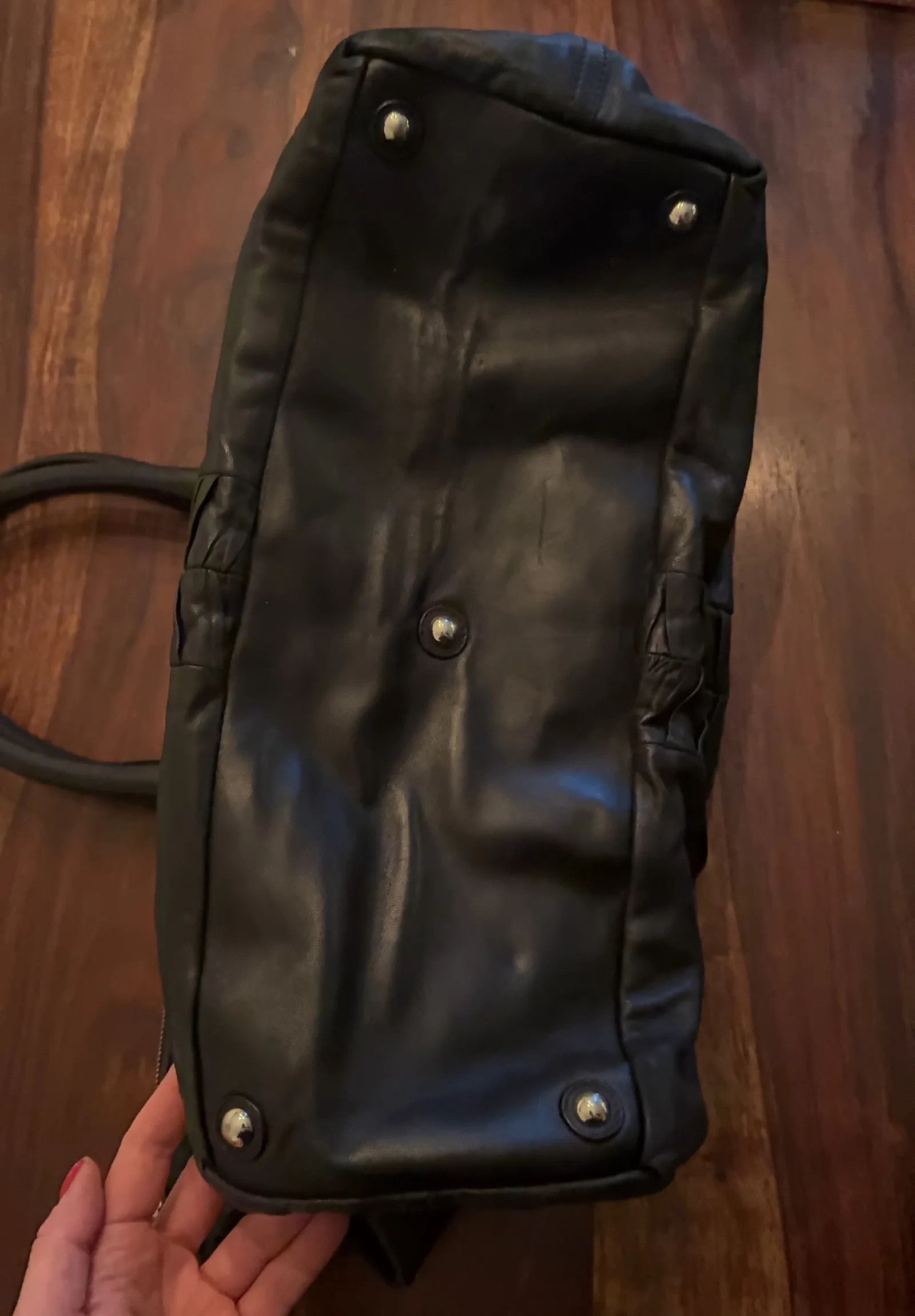 Yves Saint Laurent Yves Saint Laurent Bucket Bag Size ONE SIZE - 8 Thumbnail