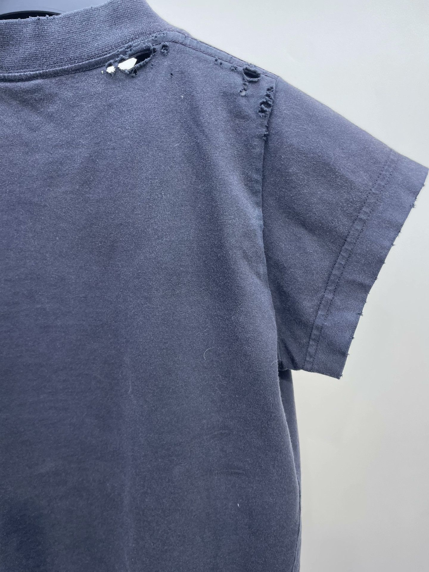 Balenciaga Balenciaga 2025 Glitter Letter Distressed Short Sleeve Size M / US 6-8 / IT 42-44 - 4 Thumbnail