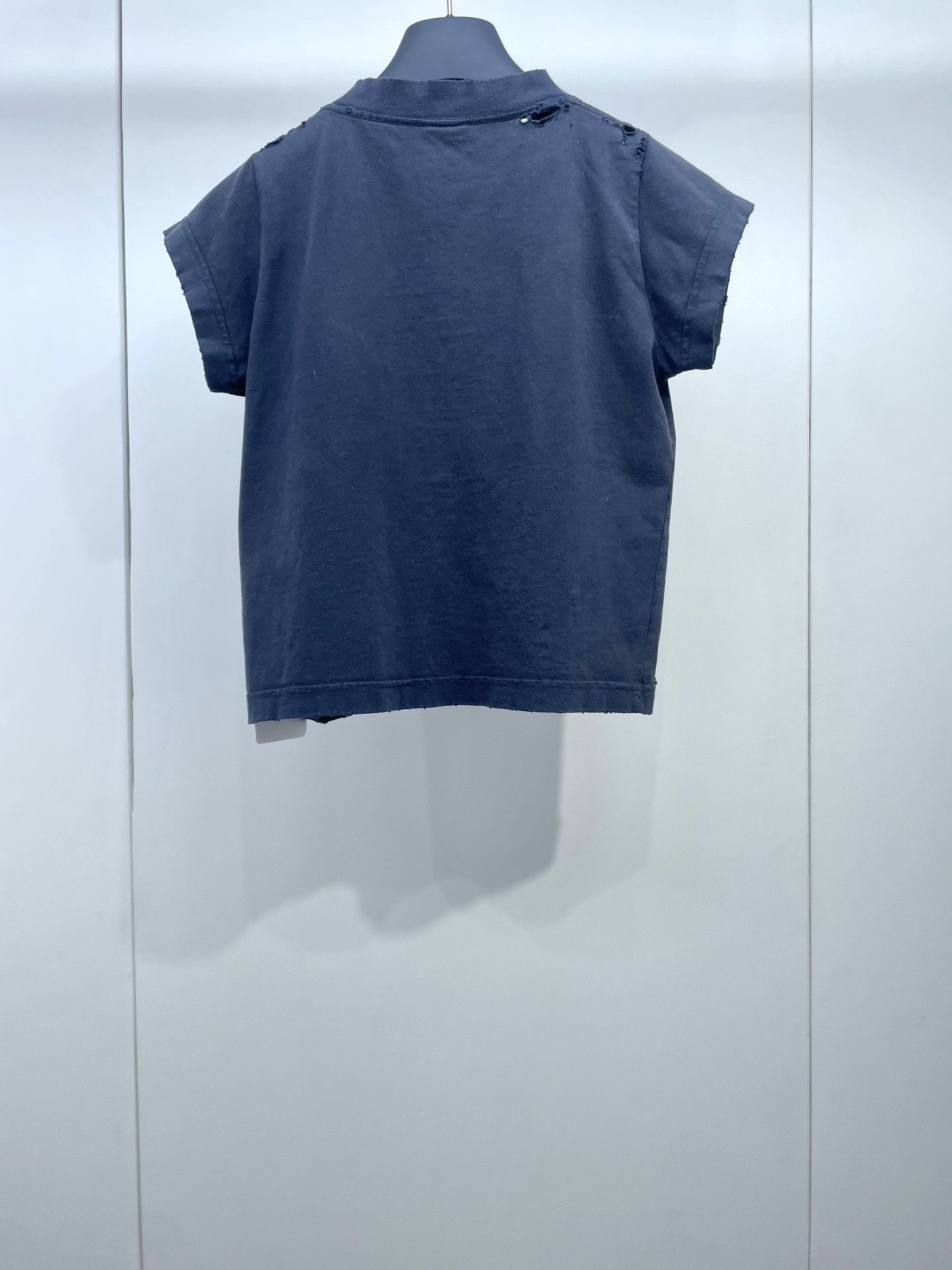 Balenciaga Balenciaga 2025 Glitter Letter Distressed Short Sleeve Size M / US 6-8 / IT 42-44 - 2 Thumbnail
