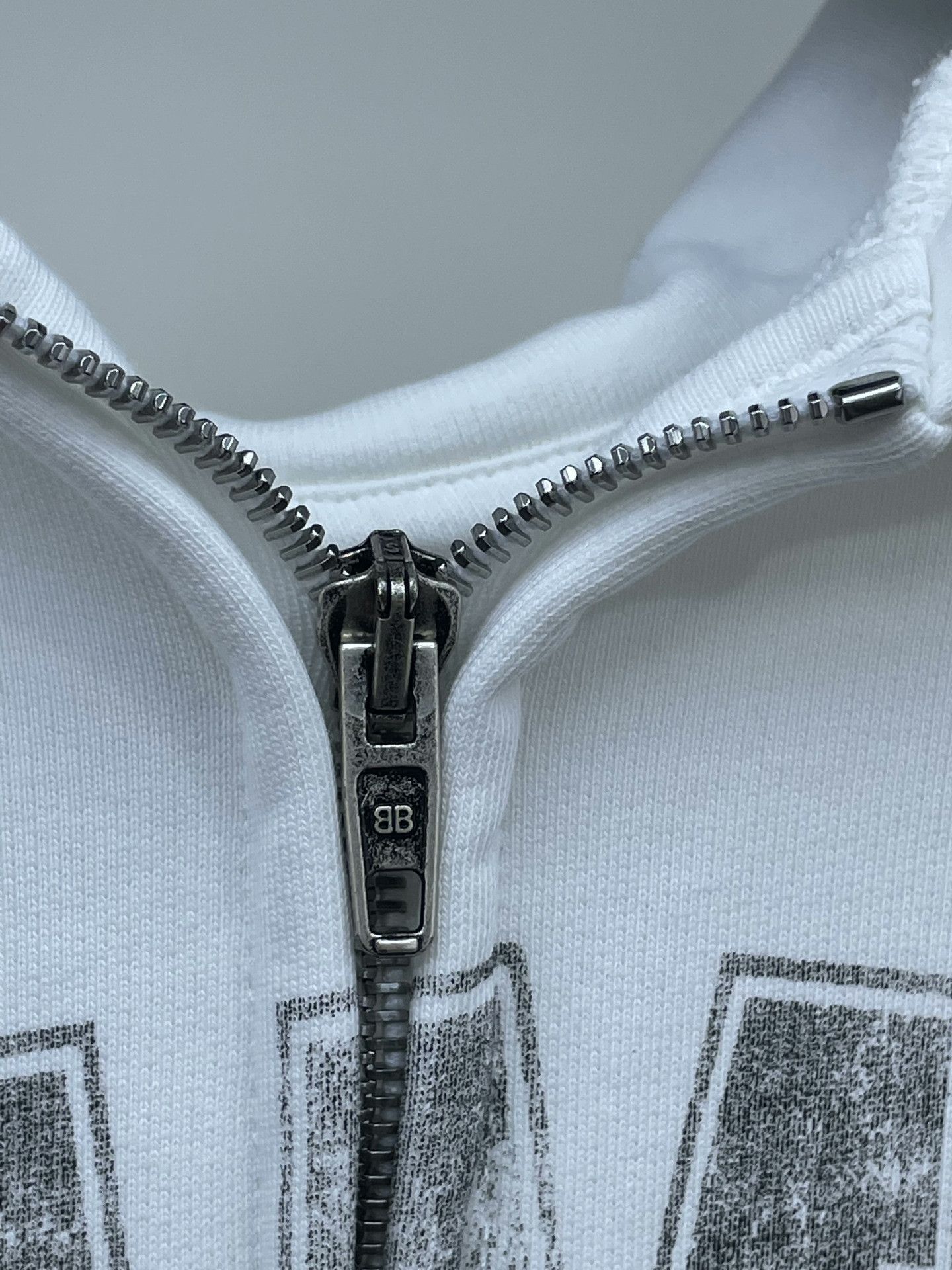 Balenciaga Balenciaga Blurred Letter Hoodie Size XS / US 0-2 / IT 36-38 - 4 Thumbnail