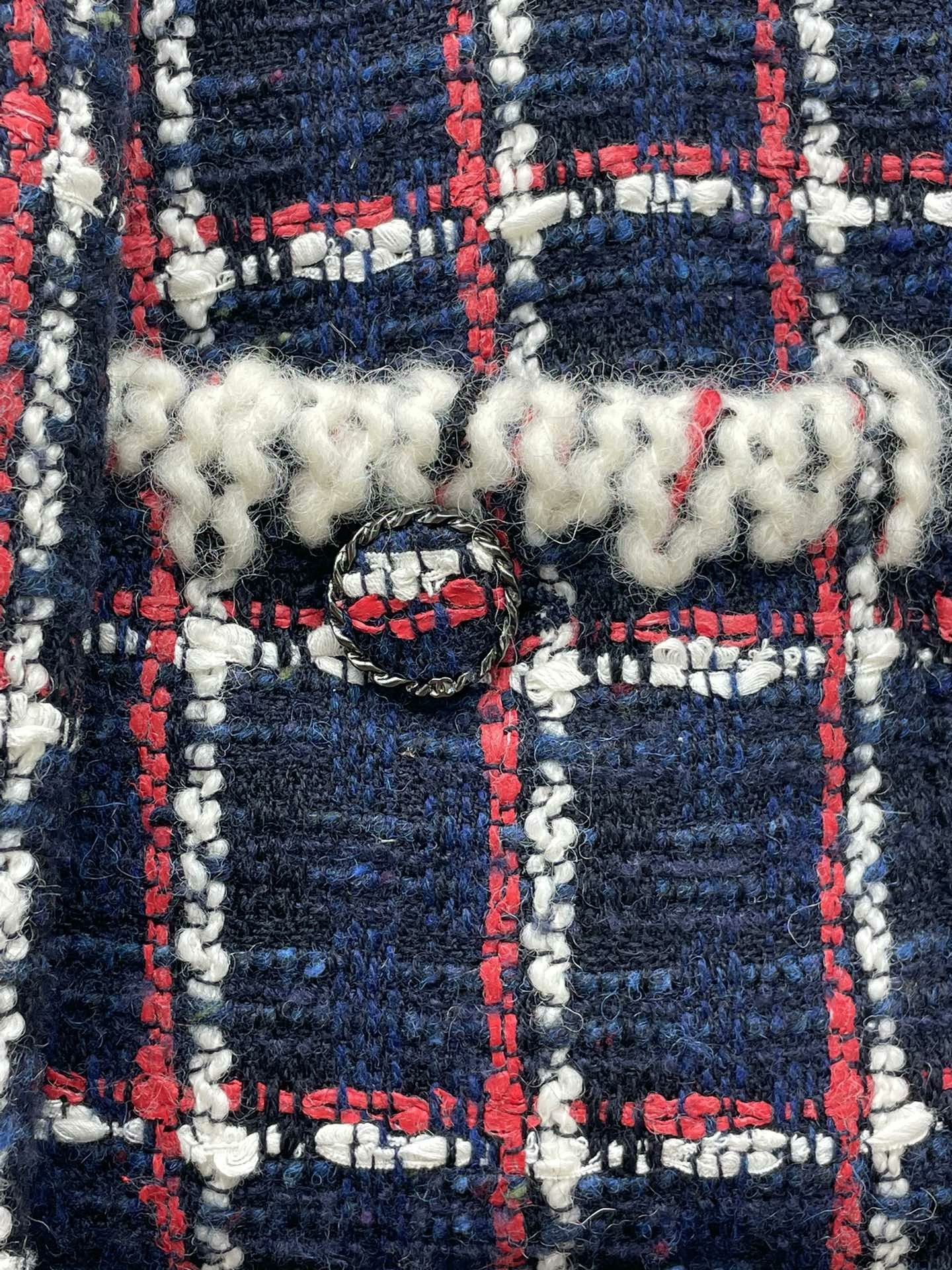 Chanel Chanel Blue Red Plaid Coat Size XXS / US 00 / IT 34 - 3 Thumbnail