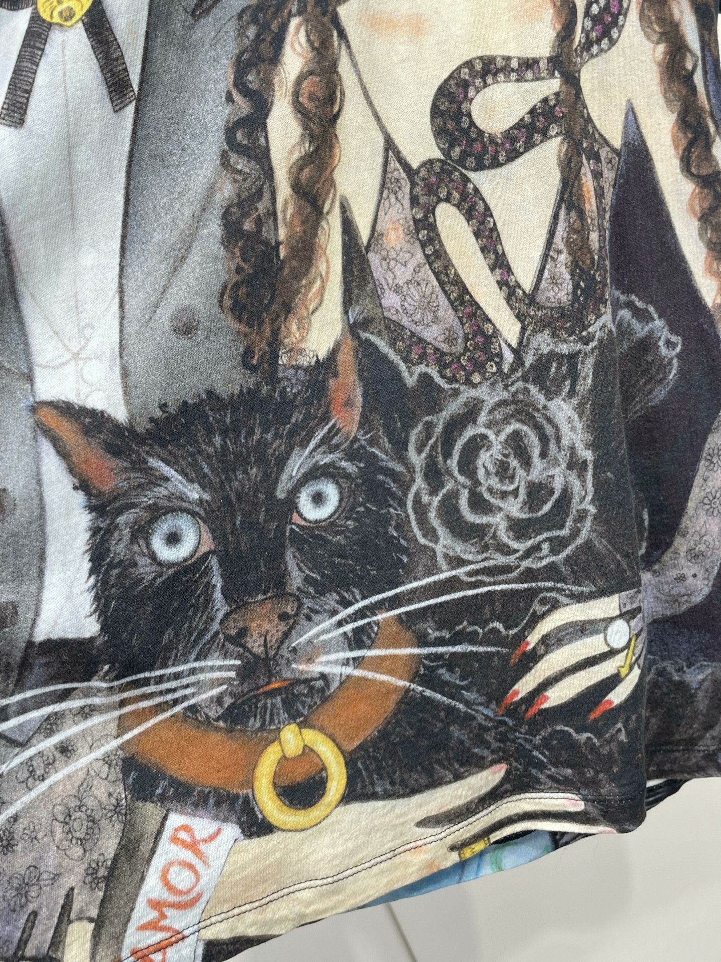 Gucci Gucci Character Painted Short Sleeve T-shirt Size XS / US 0-2 / IT 36-38 - 5 Thumbnail