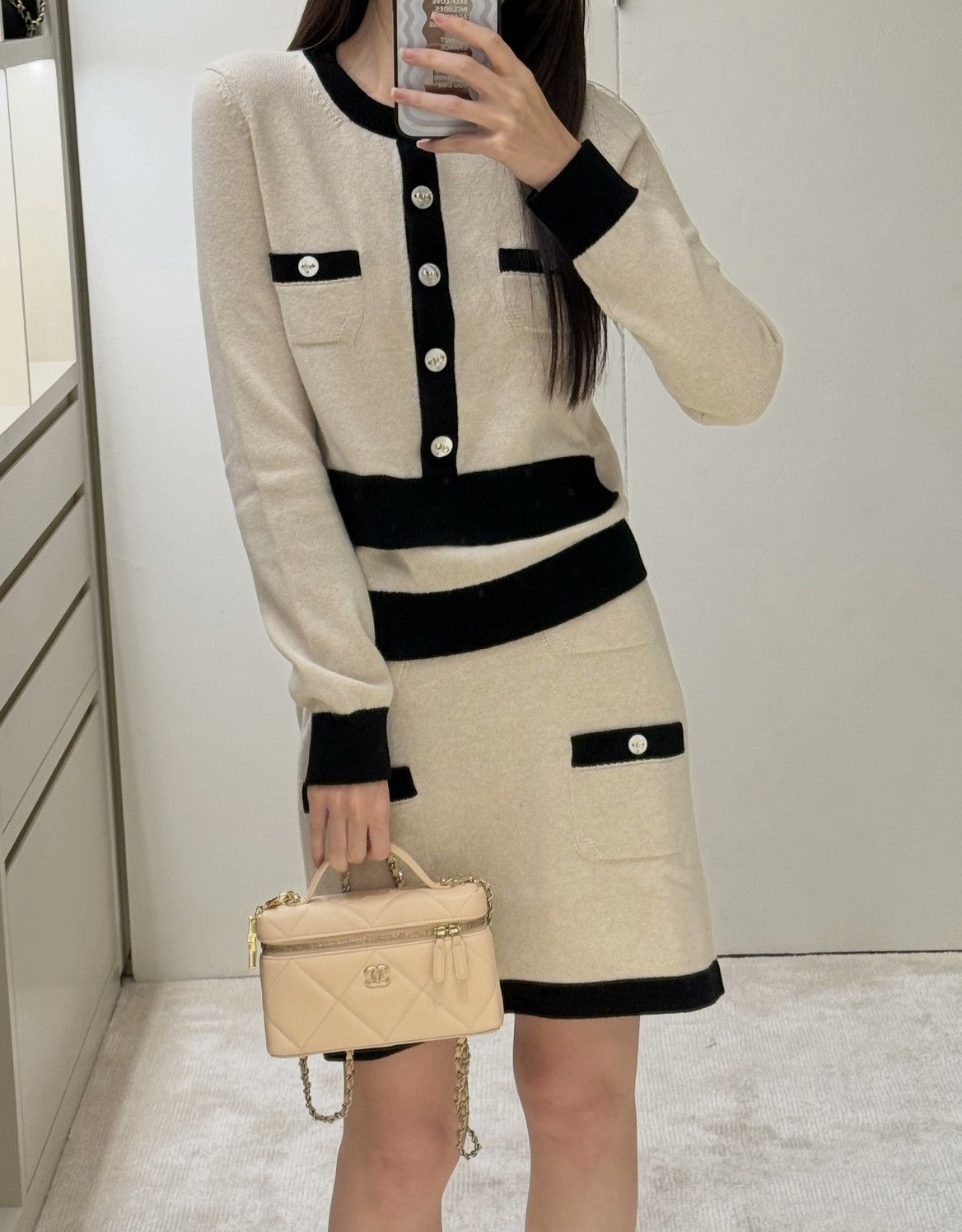 Chanel Chanel 25K Cashmere Knit Top Size M / US 6-8 / IT 42-44 - 9 Thumbnail