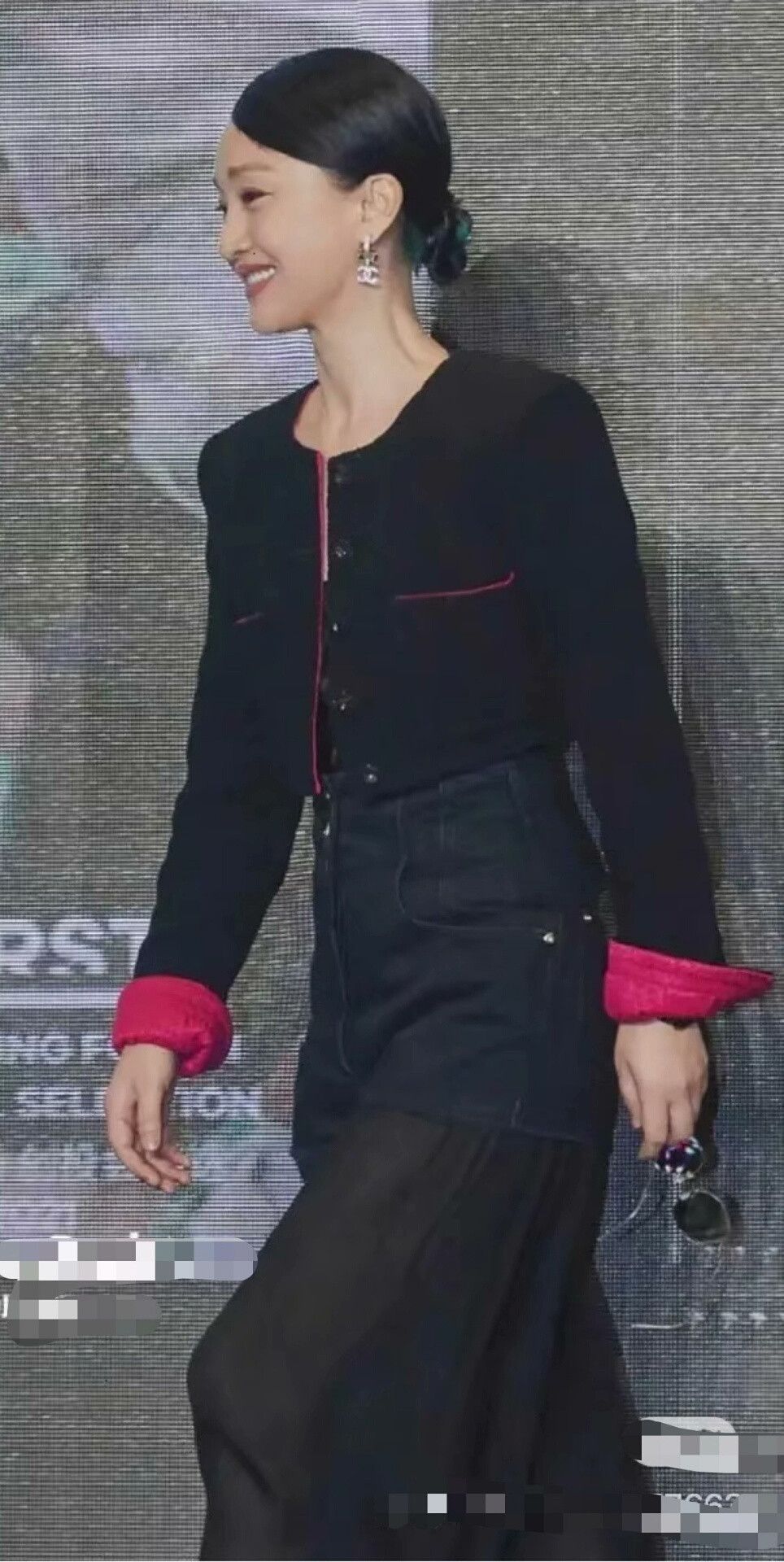 Chanel Chanel Black & Rose Red Short Coat Size XXS / US 00 / IT 34 - 9 Thumbnail
