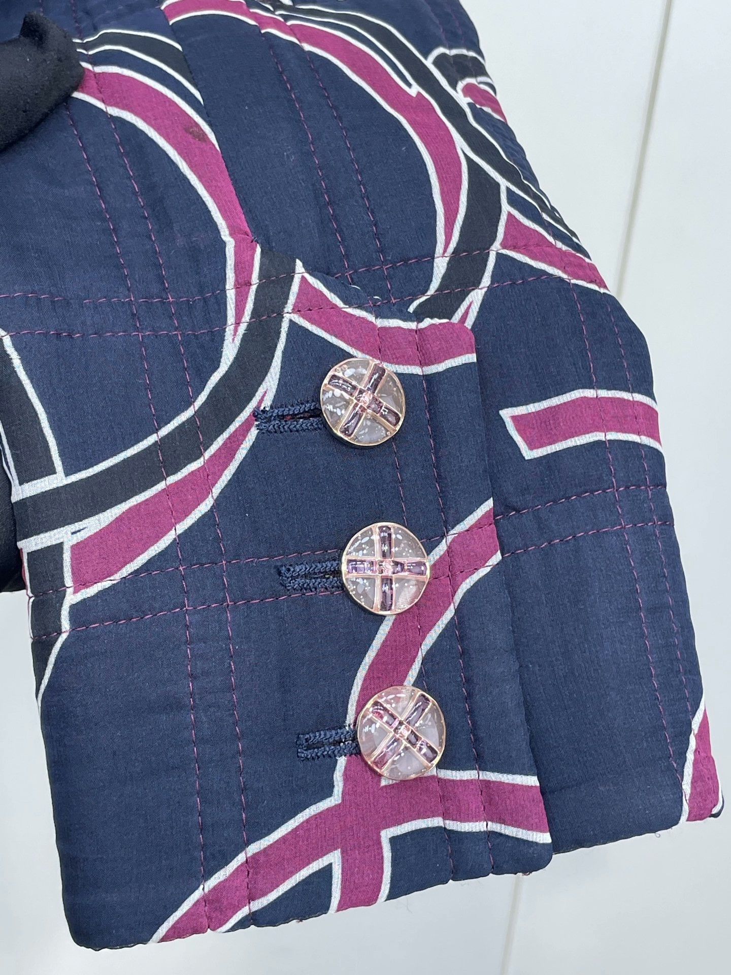 Chanel Chanel 23S Graffiti Logo Coat Size S / US 4 / IT 40 - 3 Thumbnail