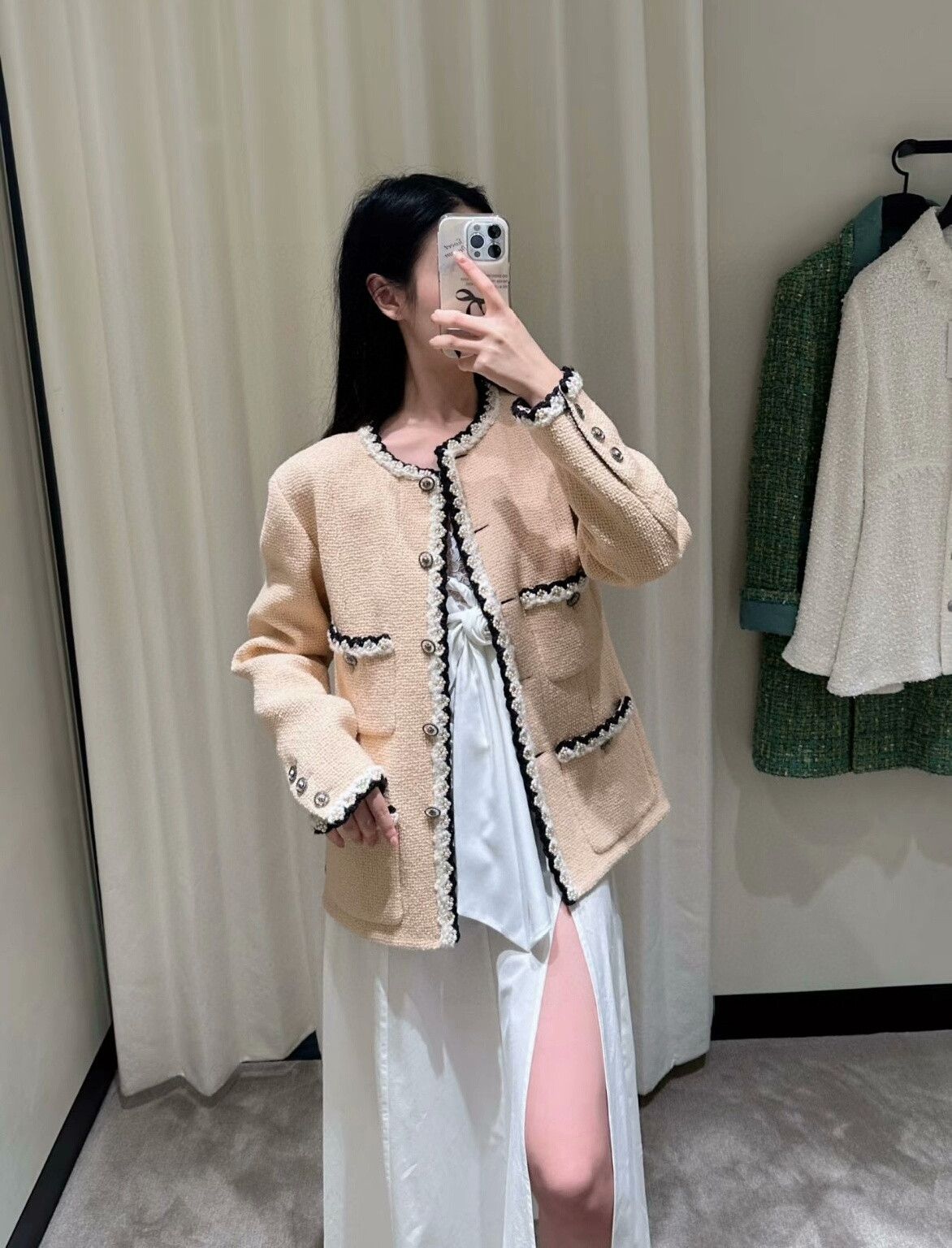 Chanel Chanel 24A Flower Pearl Trim Coat Size S / US 4 / IT 40 - 8 Thumbnail