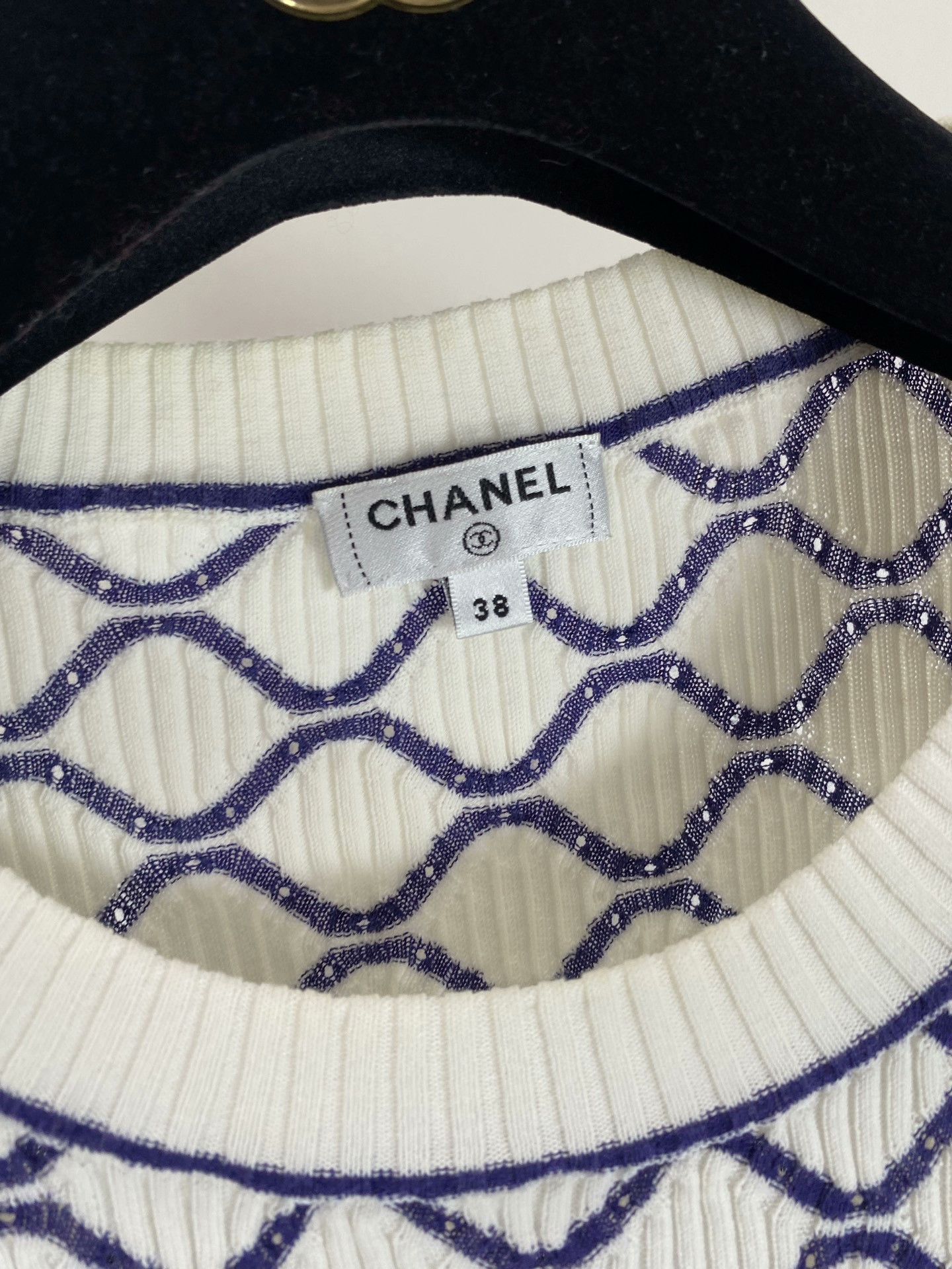 Chanel Chanel Pink Quilted Knit Short-Sleeve Top Size S / US 4 / IT 40 - 5 Thumbnail