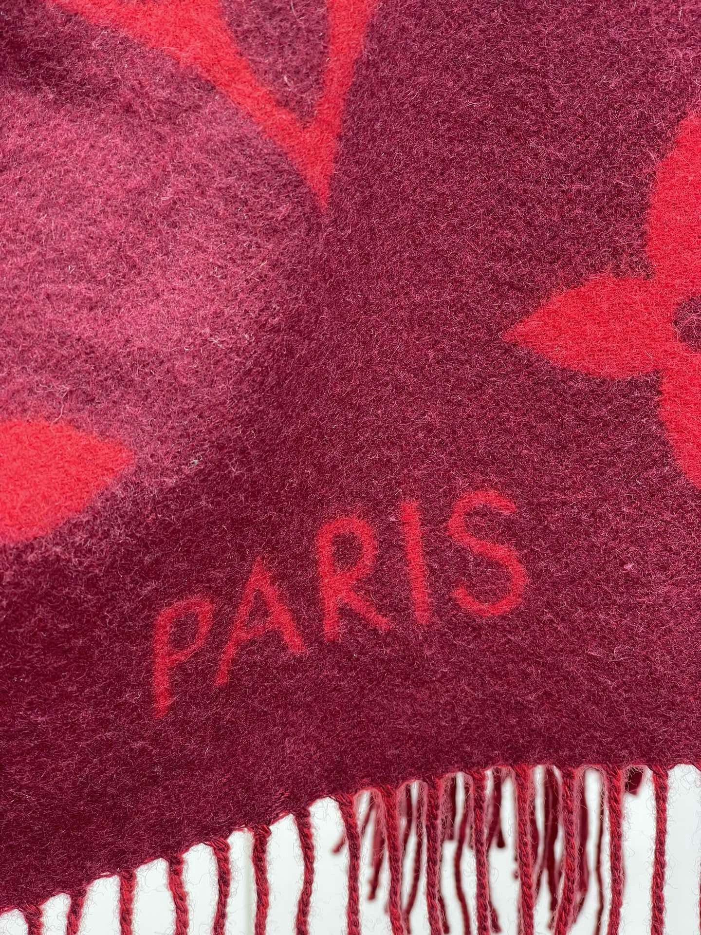 Louis Vuitton LV Red Monogram Cashmere Fringe Scarf Size ONE SIZE - 5 Thumbnail