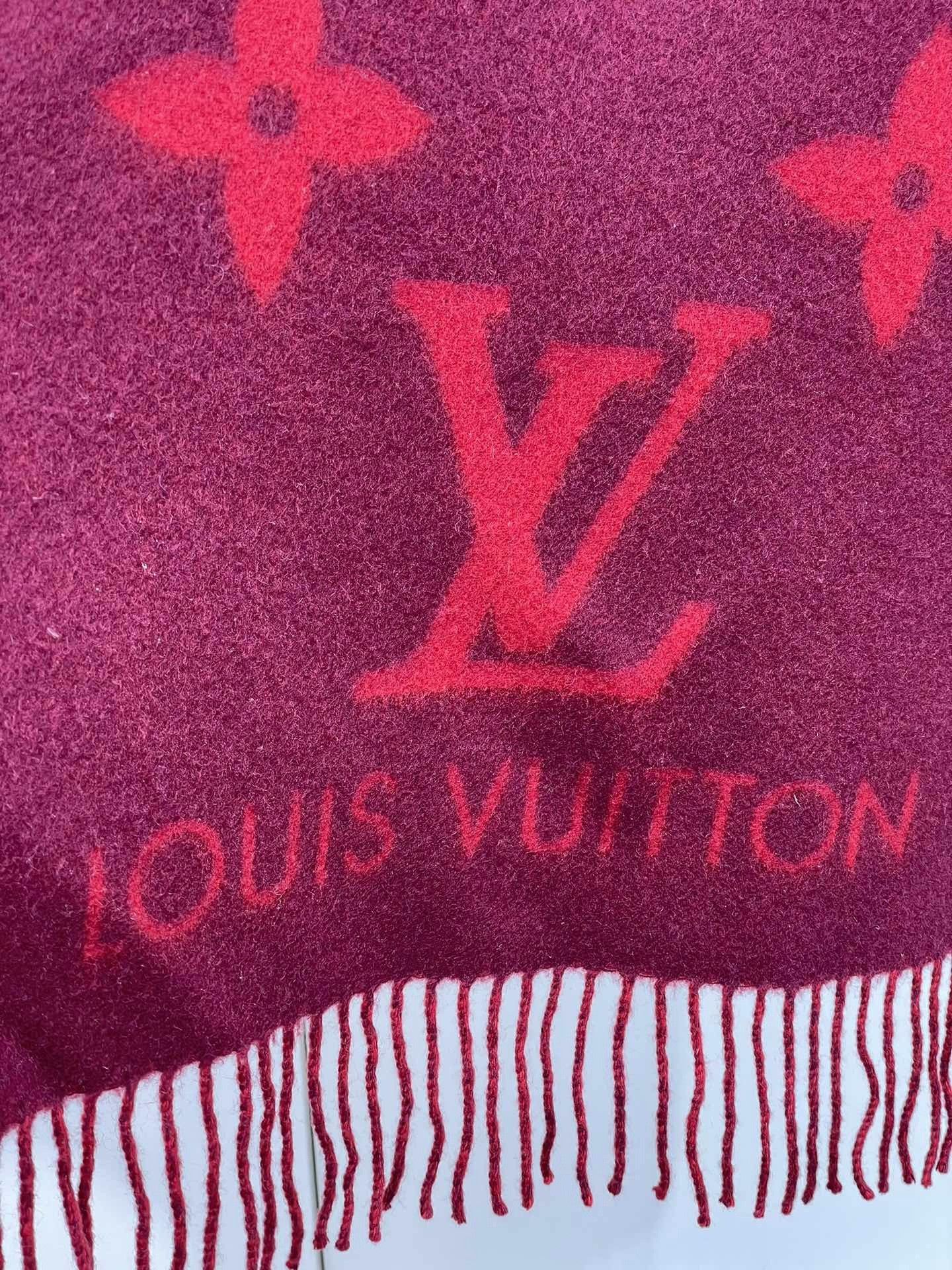 Louis Vuitton LV Red Monogram Cashmere Fringe Scarf Size ONE SIZE - 4 Thumbnail