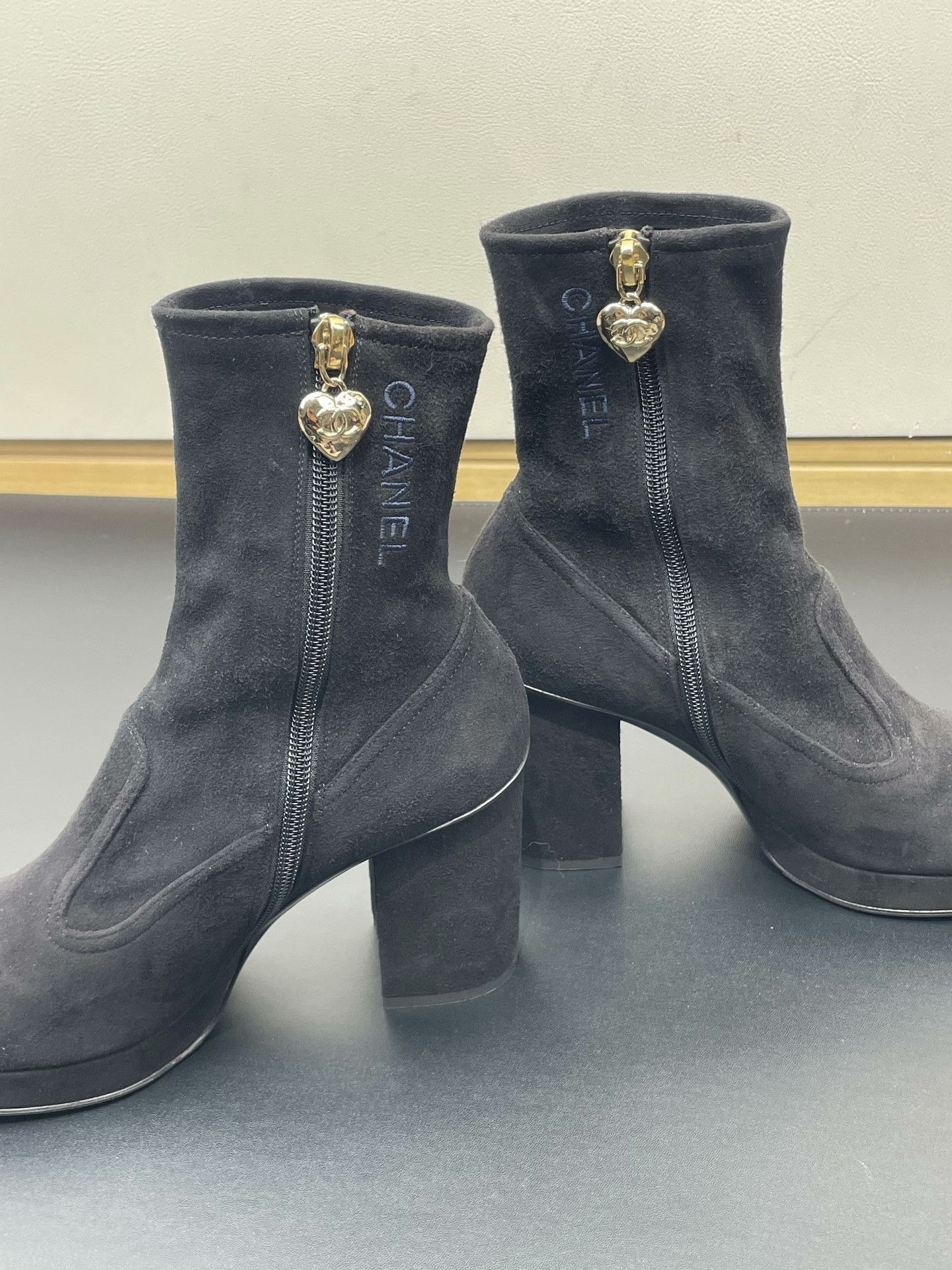 Chanel Chanel Black Suede Block Heel Short Boots Size US 4.5 / IT 34.5 - 3 Thumbnail