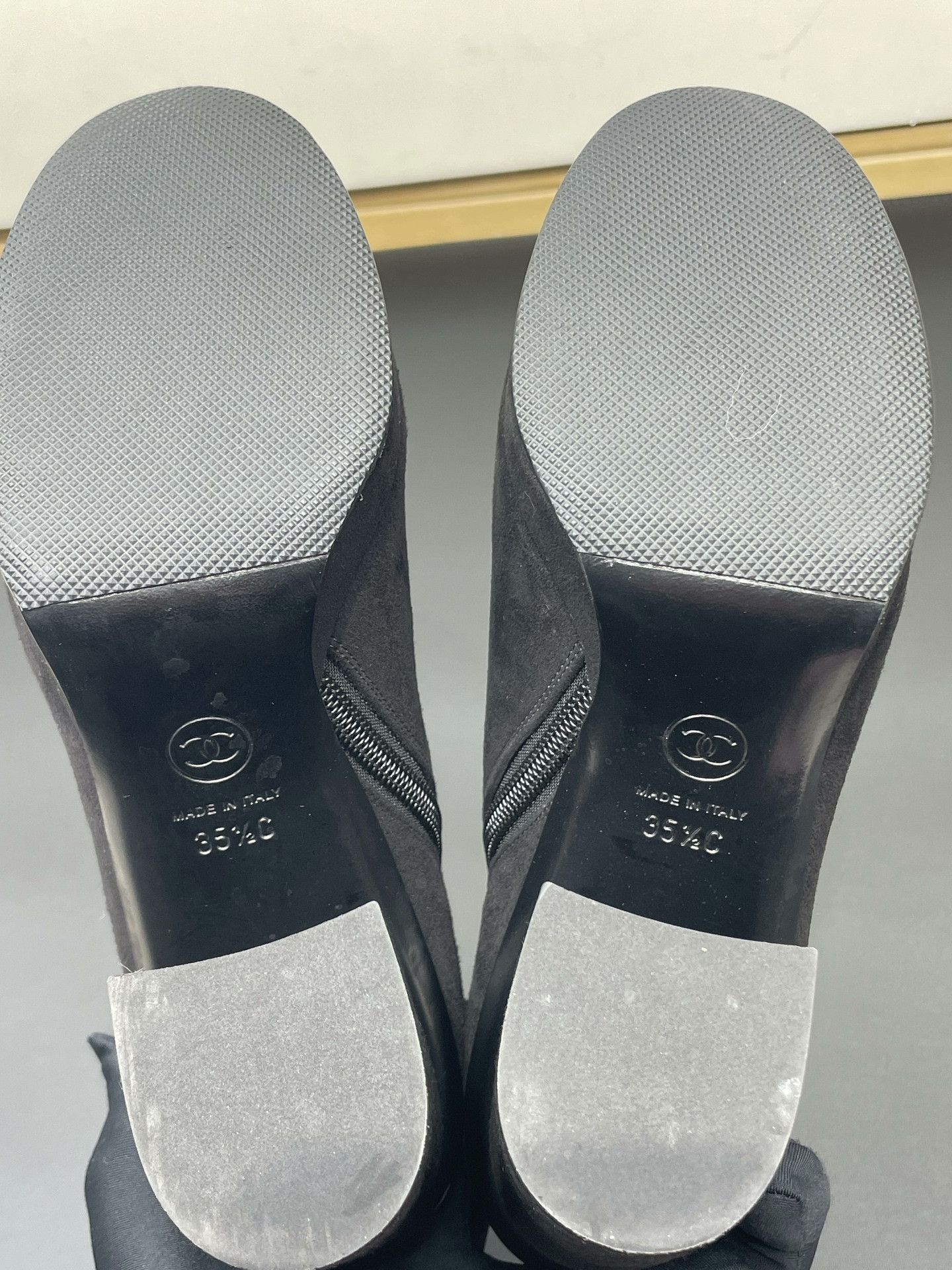 Chanel Chanel Black Suede Block Heel Short Boots Size US 4.5 / IT 34.5 - 5 Thumbnail