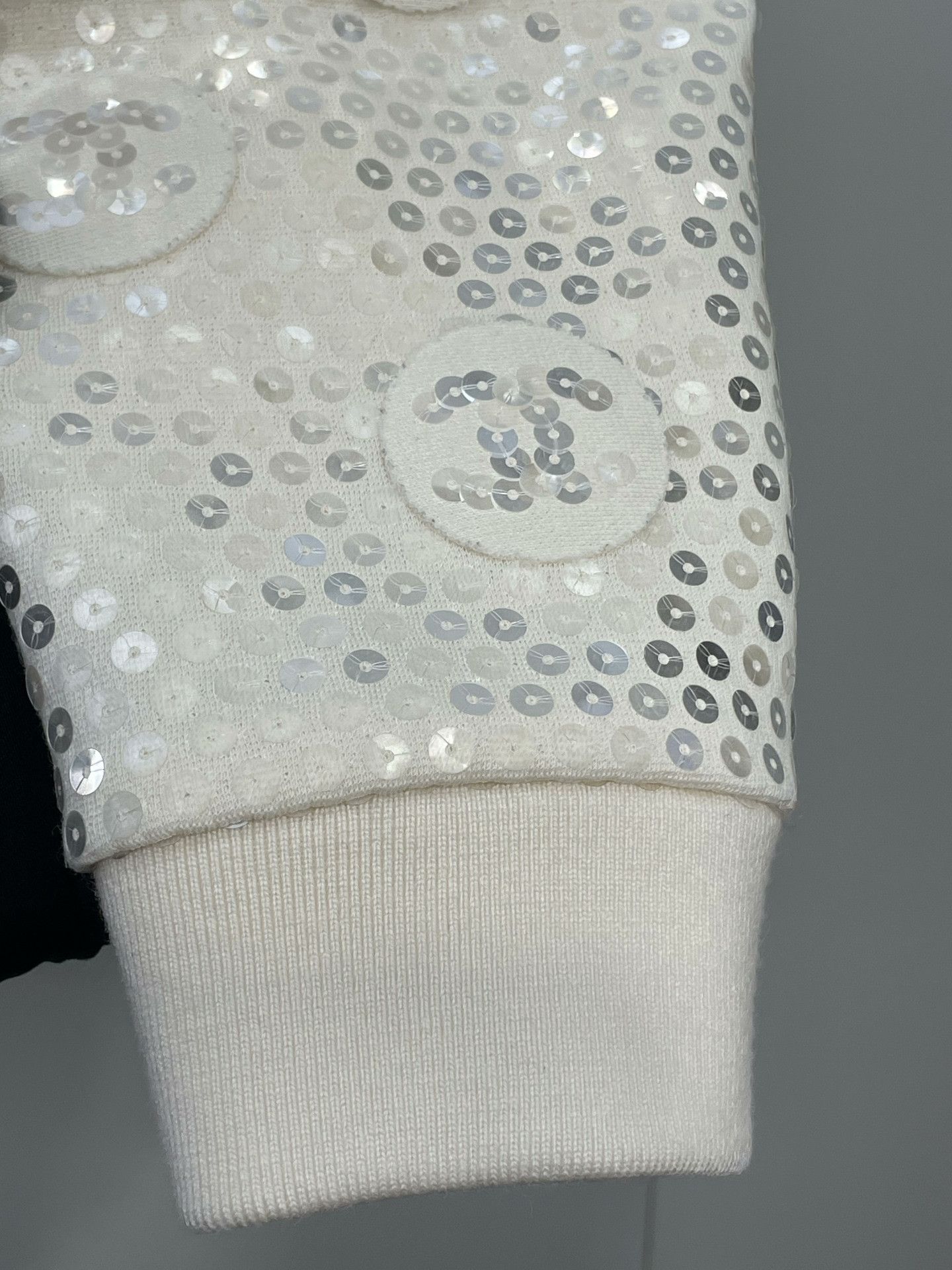 Chanel Chanel 23S Double C Sequin Jacket Size S / US 4 / IT 40 - 3 Thumbnail