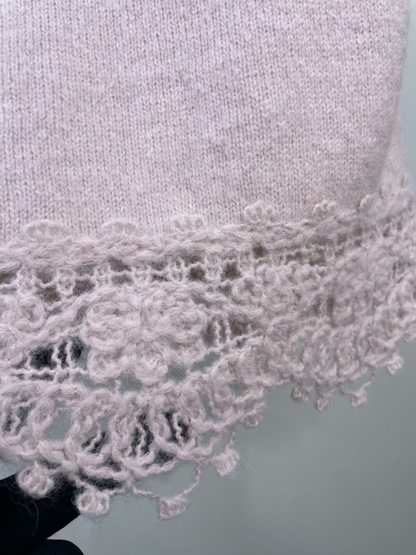 Chanel Chanel 25B Pink Crochet Knit Skirt Size 38" / US 16 / IT 52 - 3 Thumbnail