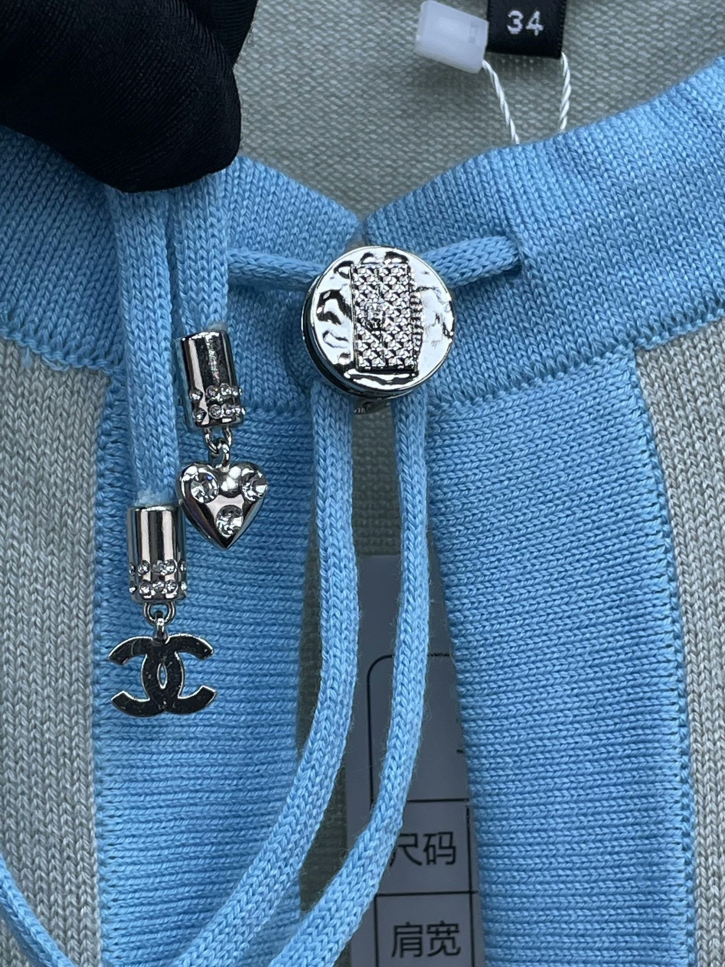 Chanel Chanel 2025 Blue-Gray Knit Cardigan Size XXS / US 00 / IT 34 - 4 Thumbnail