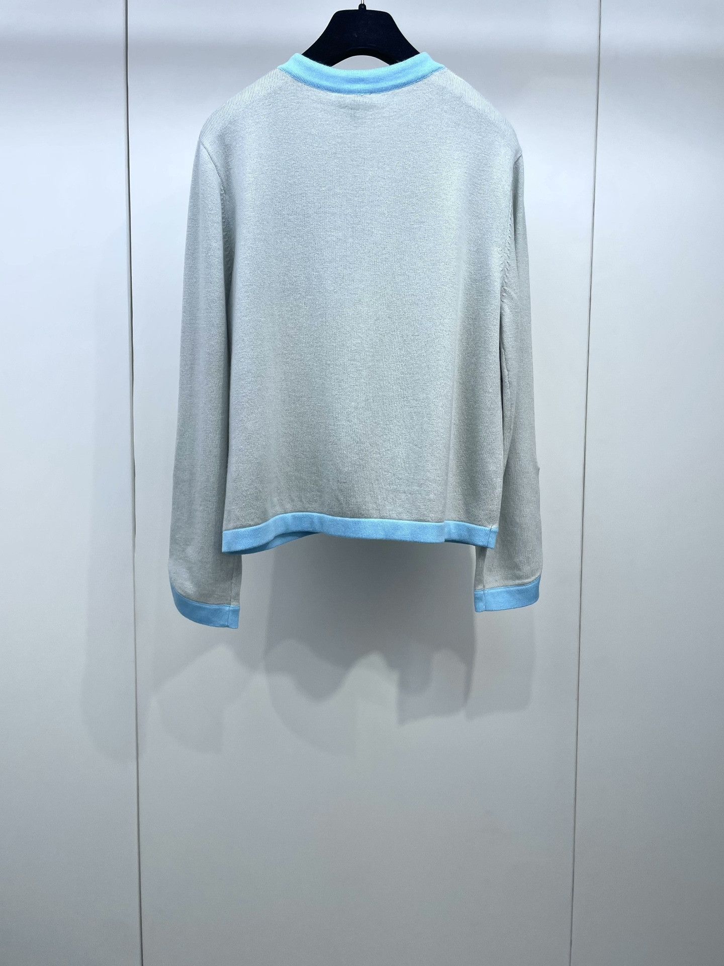 Chanel Chanel 2025 Blue-Gray Knit Cardigan Size XXS / US 00 / IT 34 - 2 Thumbnail