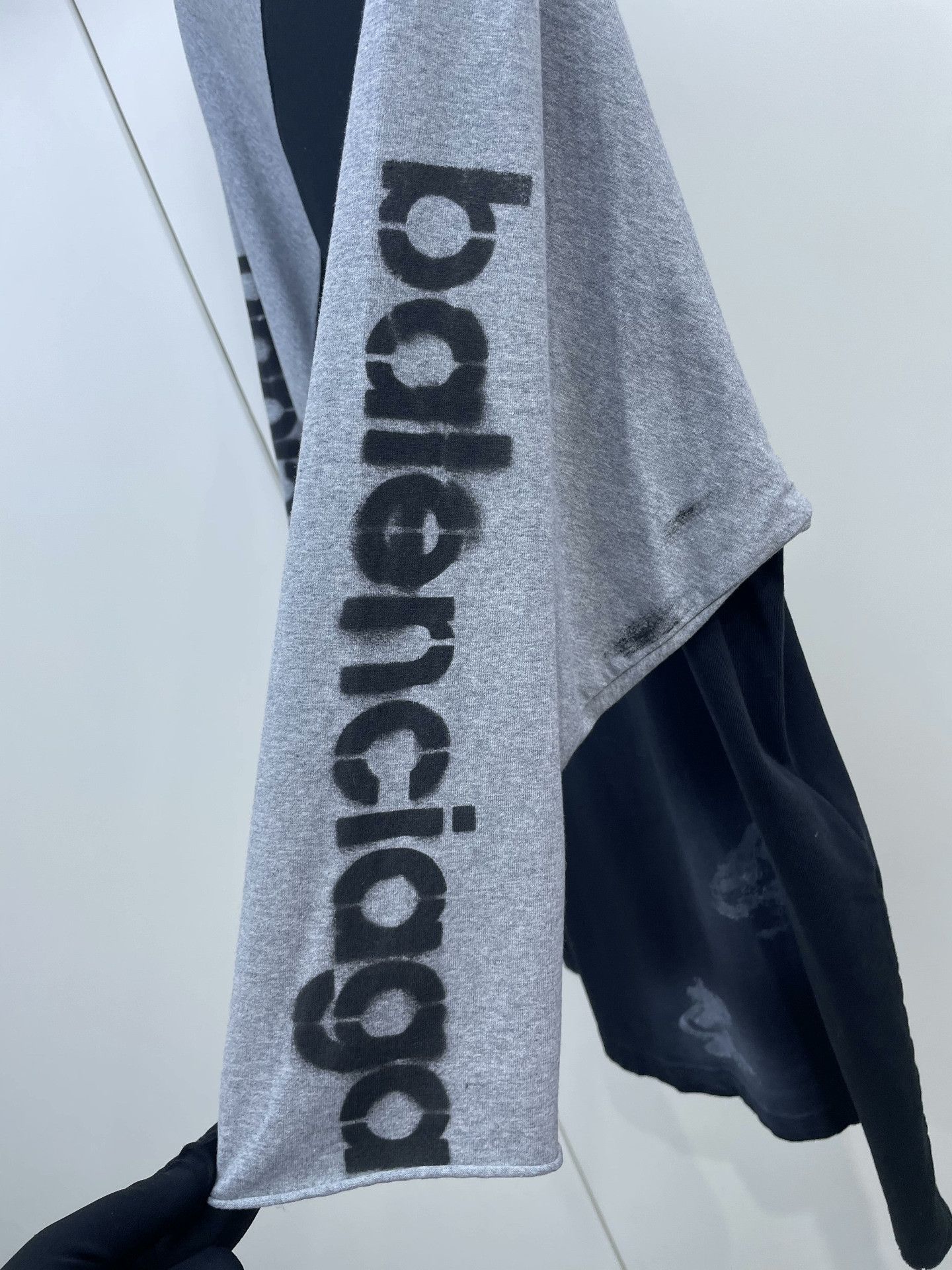 Balenciaga Balenciaga Letter Sleeve Hooded T-Shirt Size S / US 4 / IT 40 - 4 Thumbnail