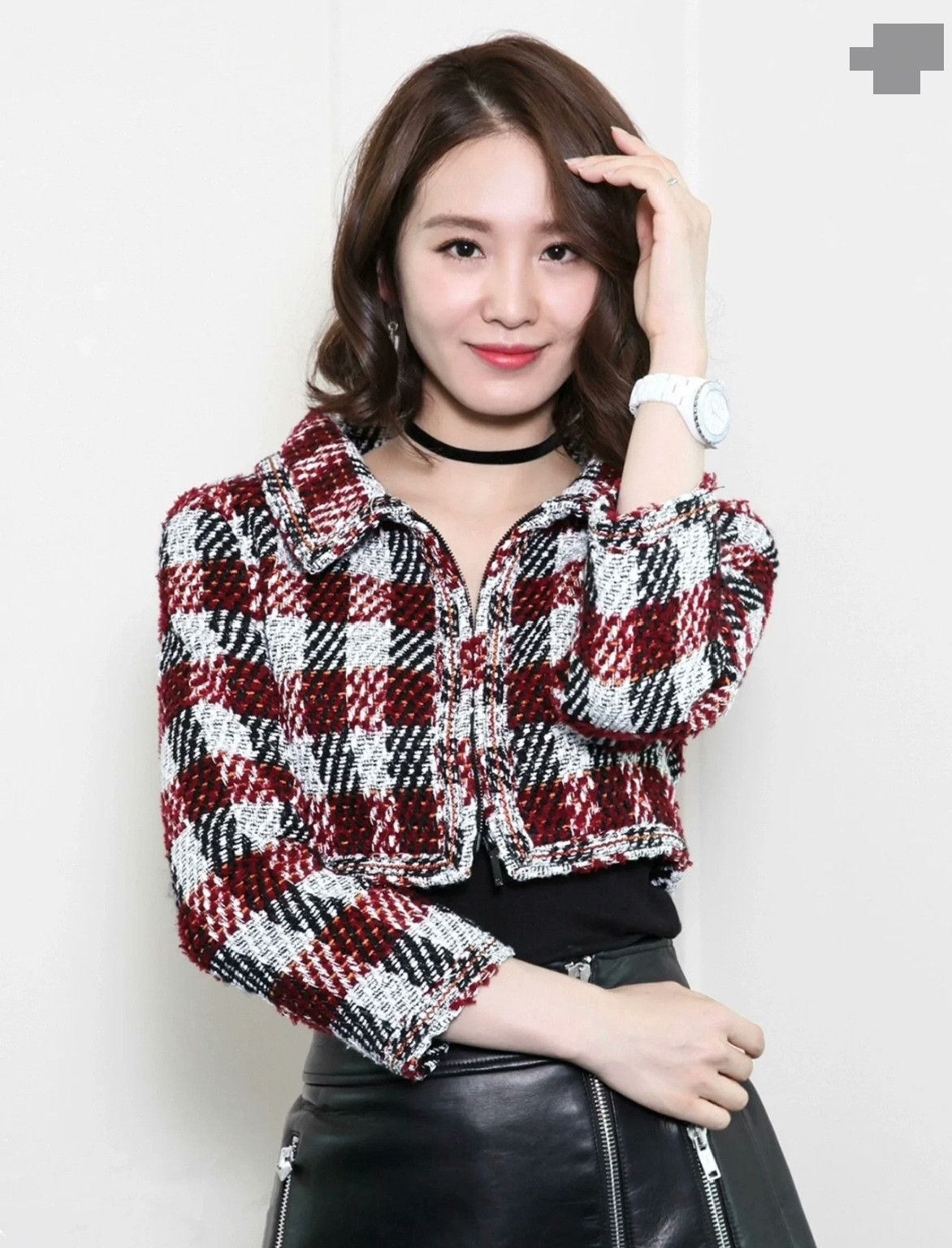 Chanel Chanel Fall/Winter Runway Plaid Short Coat Size XS / US 0-2 / IT 36-38 - 9 Thumbnail