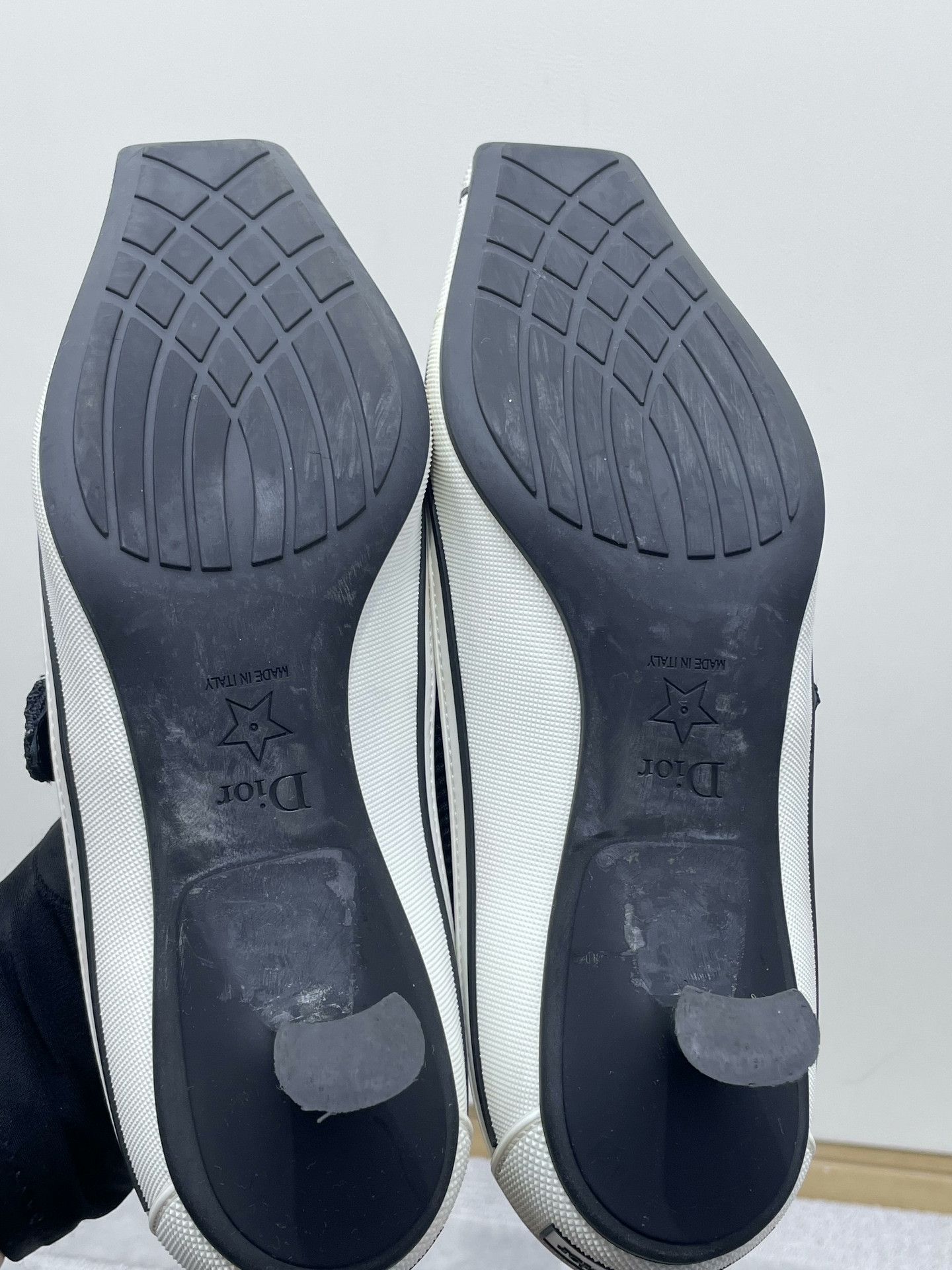 Dior Dior Black White Colorblock High Heels Size US 7.5 / IT 37.5 - 9 Thumbnail