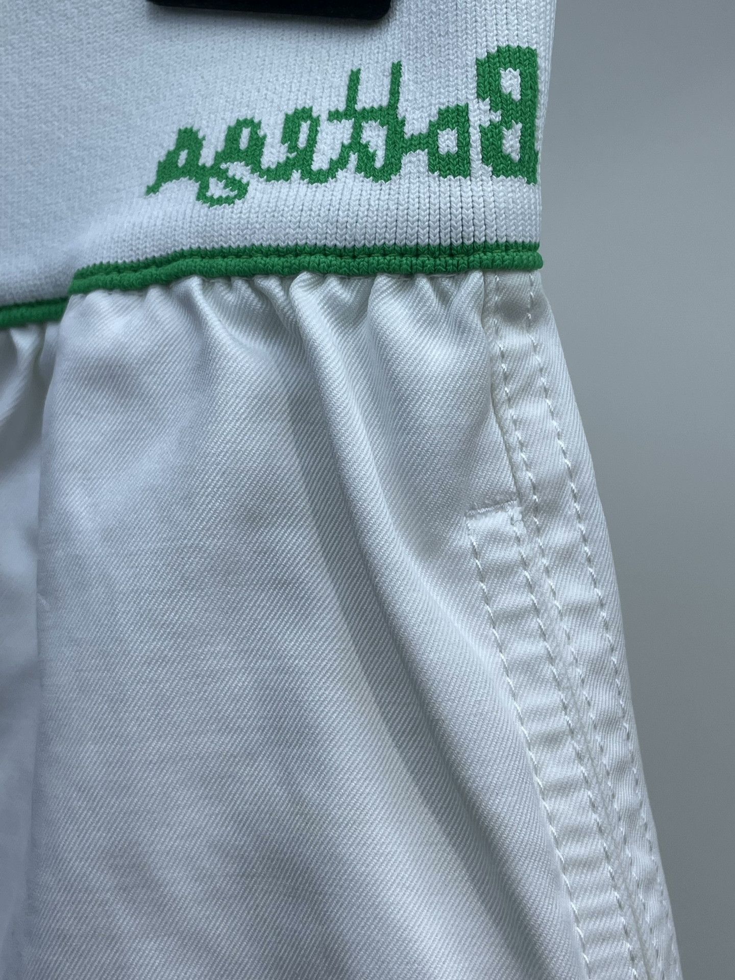 Bottega Veneta Bottega Veneta White Green Casual Shorts Size US 26 / EU 42 - 3 Thumbnail