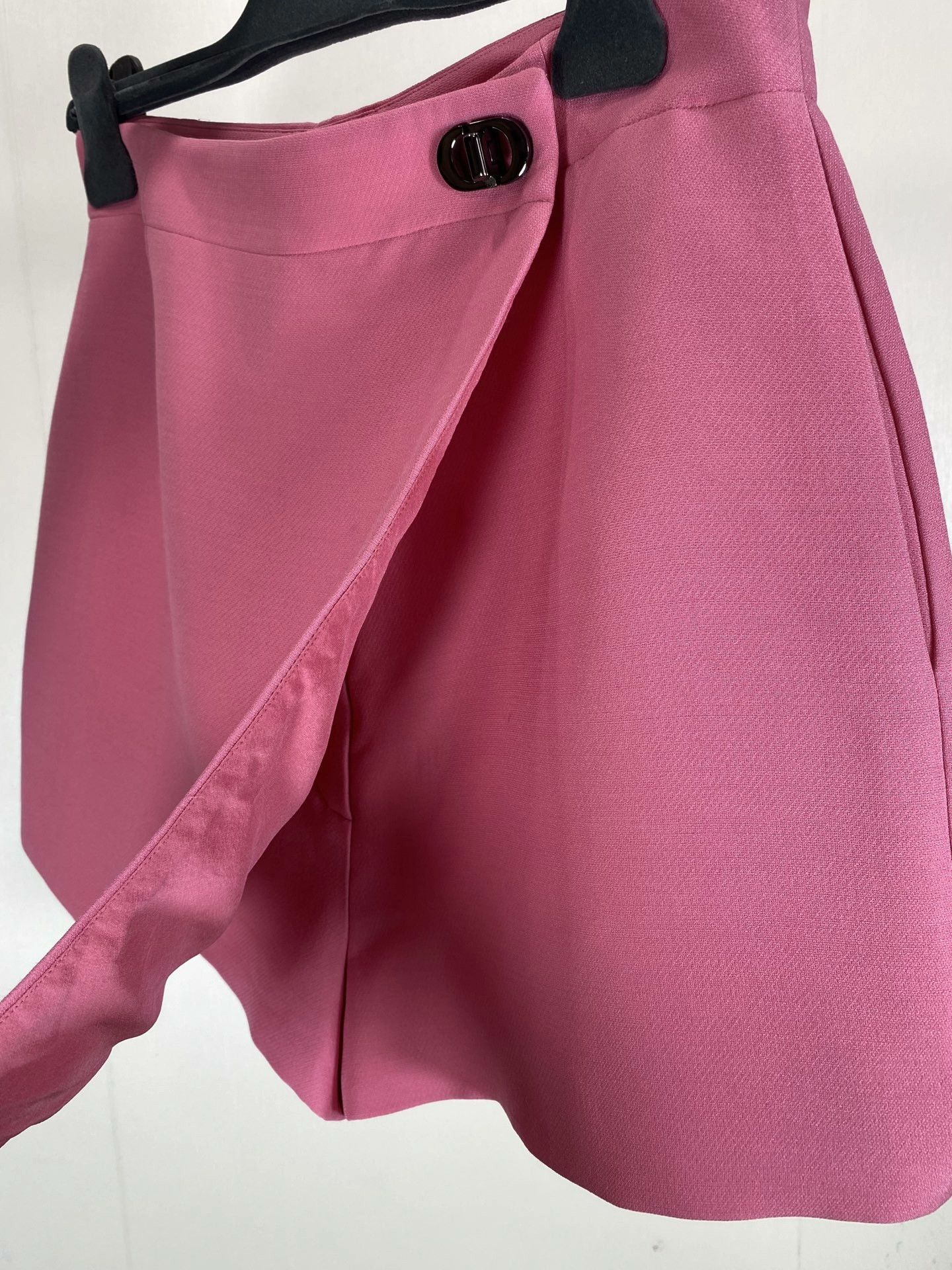 Dior Dior 2023 Early Autumn Pink CD Buckle Culottes Size 38" / US 16 / IT 52 - 6 Thumbnail