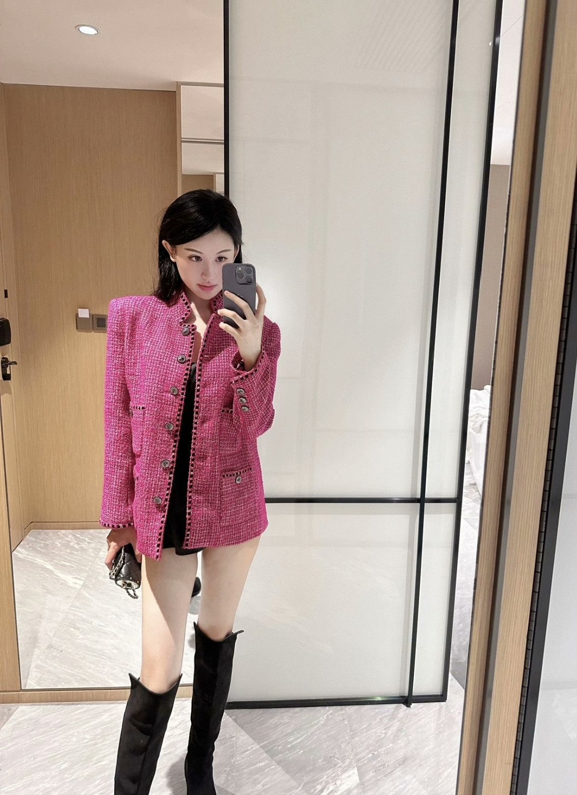 Chanel Chanel 22B Pink Tweed Stand Collar Jacket Size XS / US 0-2 / IT 36-38 - 8 Thumbnail