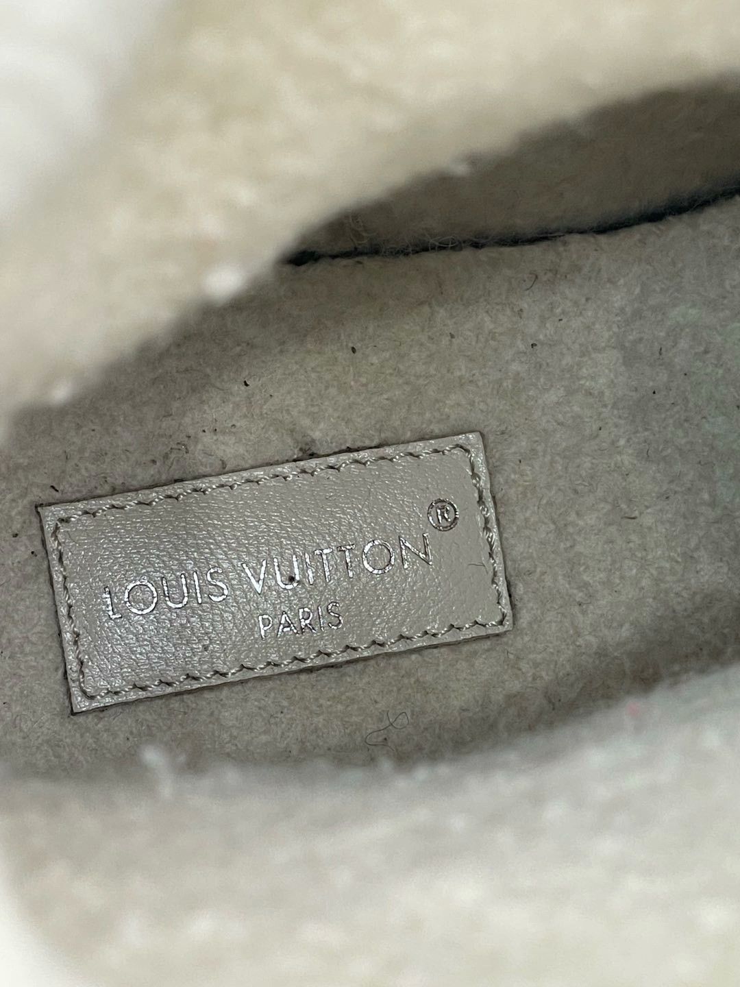 Louis Vuitton LV Monogram Wool Thick-Soled Snow Boots Size US 8 / IT 38 - 7 Thumbnail