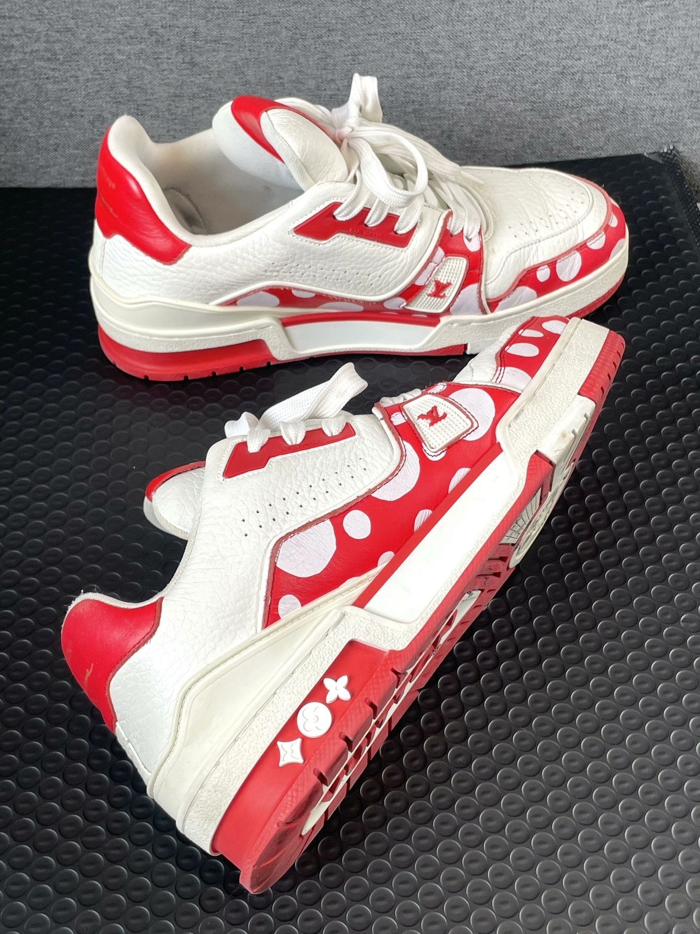 Louis Vuitton LV Yayoi Kusama Trainer Sneakers Size US 5.5 / EU 38 - 4 Thumbnail